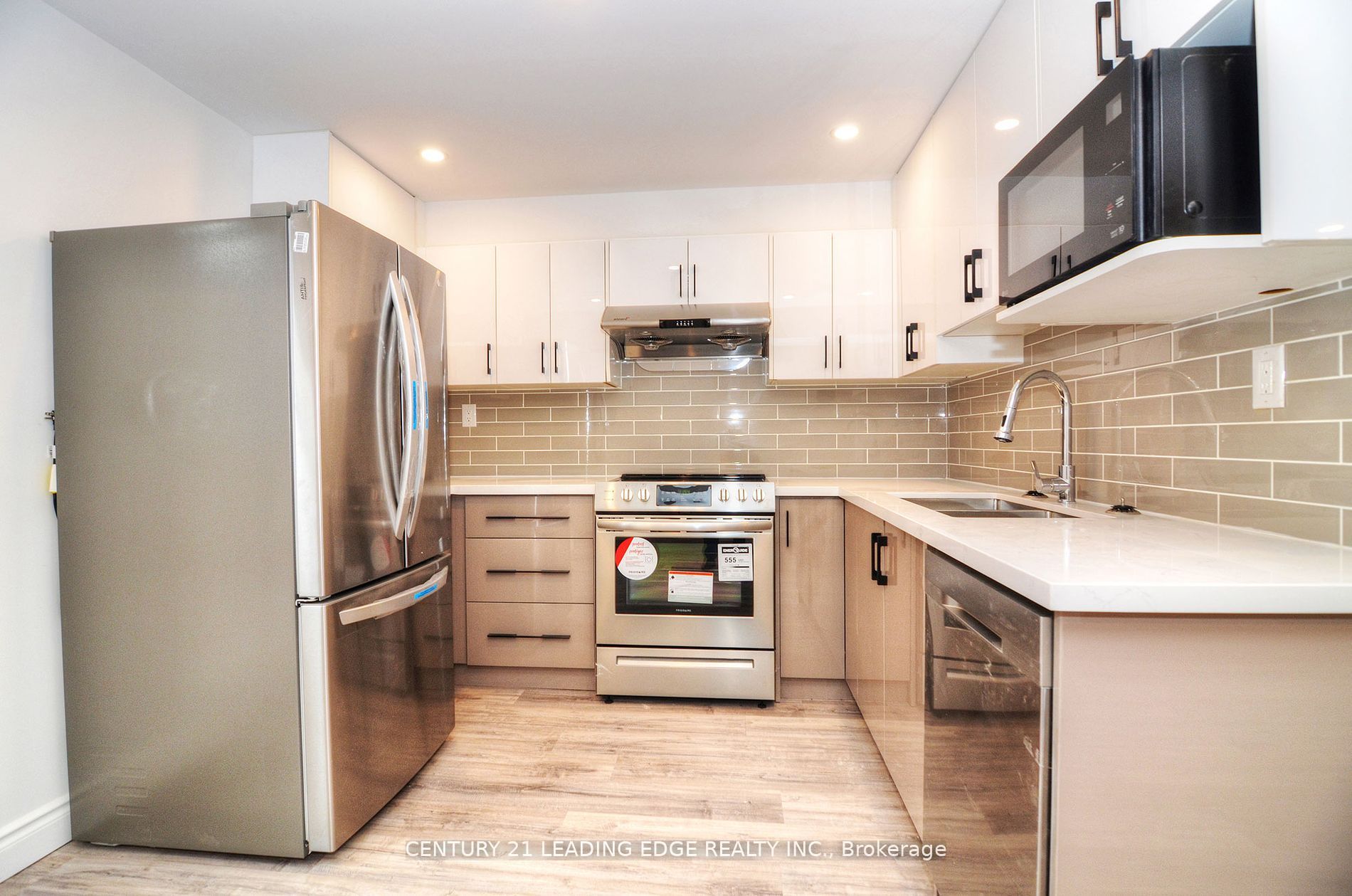 1551 Mendelson Heights Bsmt Property Photo 2