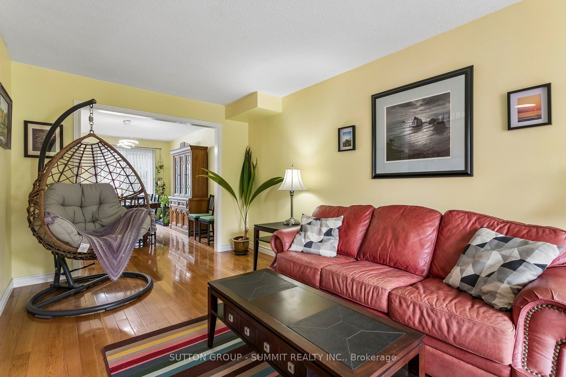 3176 Dovetail Mews Property Photo 7