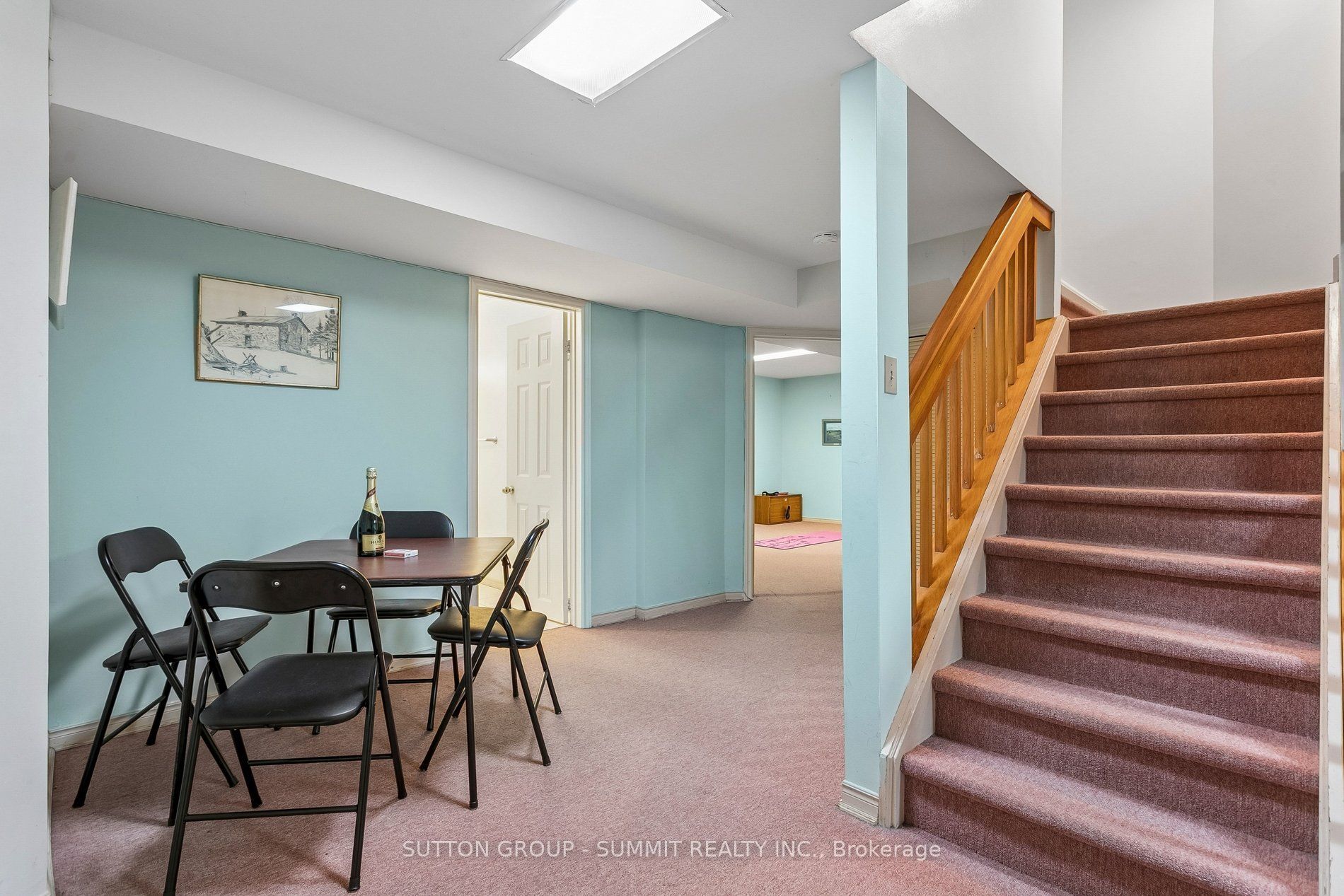 3176 Dovetail Mews Property Photo 37