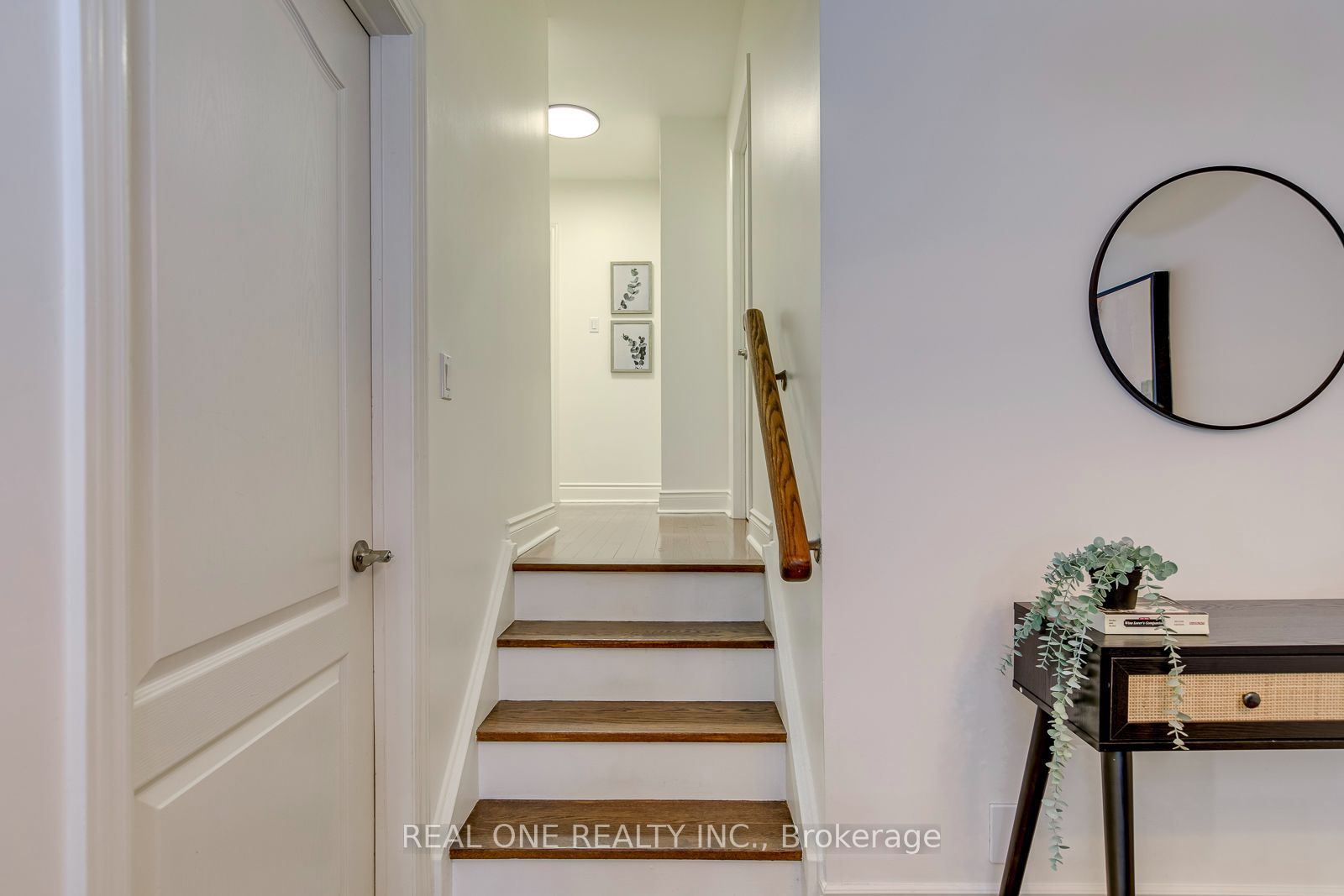 28 Osborne Crescent Property Photo 18