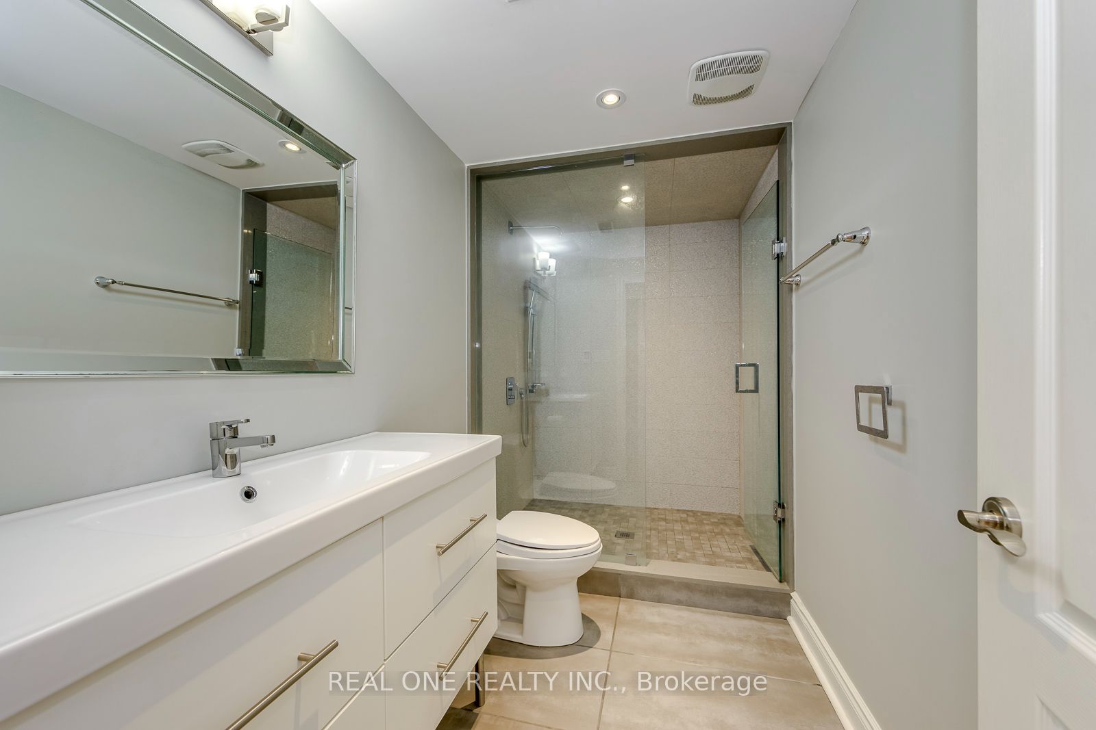 28 Osborne Crescent Property Photo 39