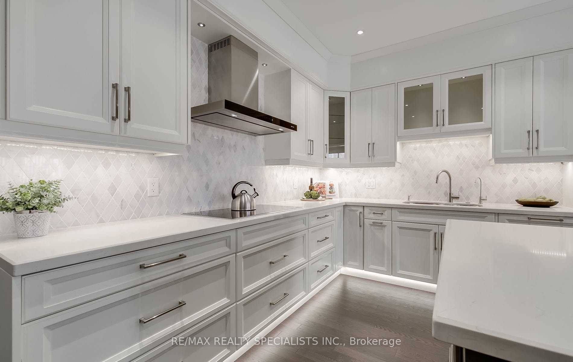 19 Dancing Waters Road Property Photo 7
