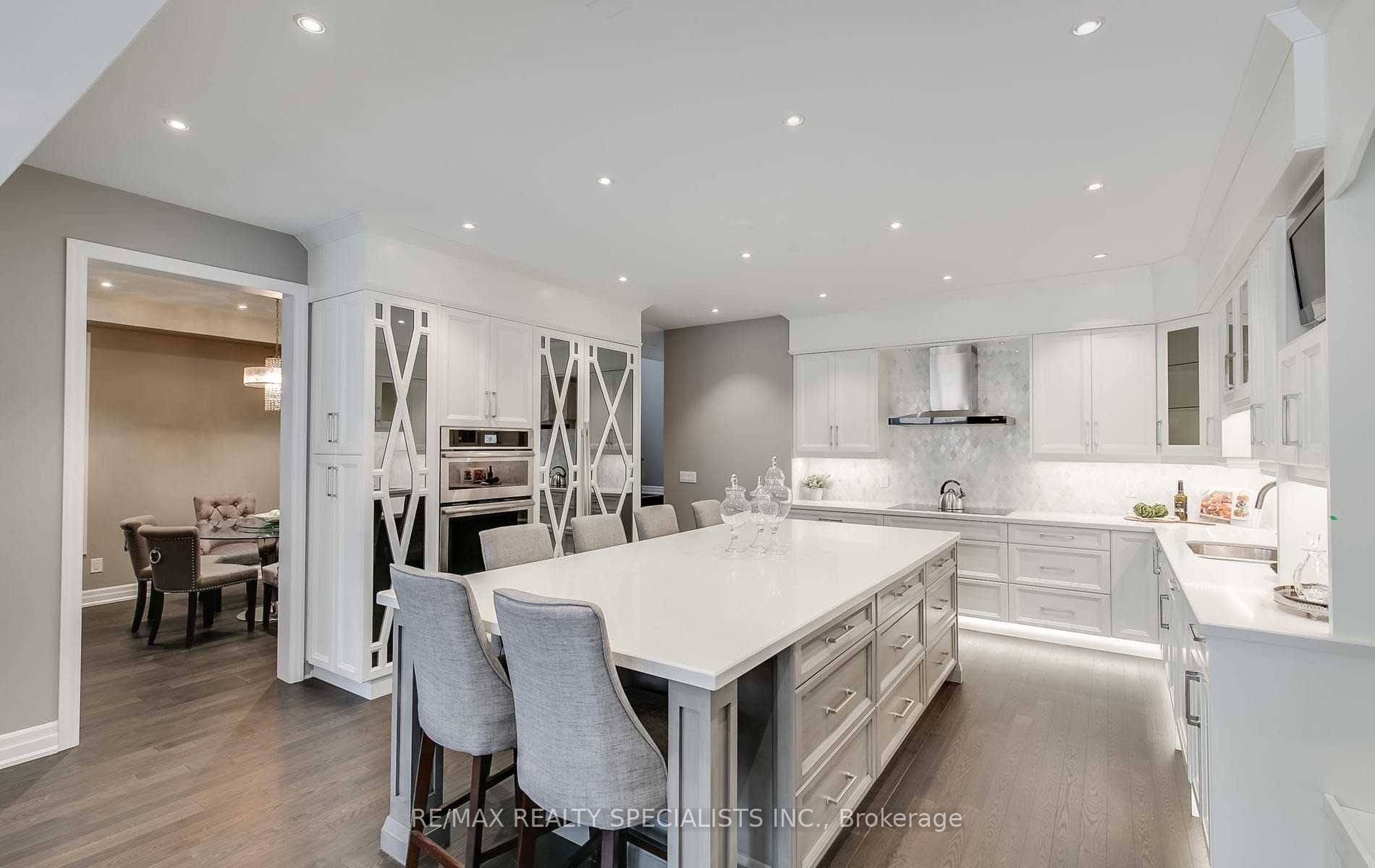 19 Dancing Waters Road Property Photo 8