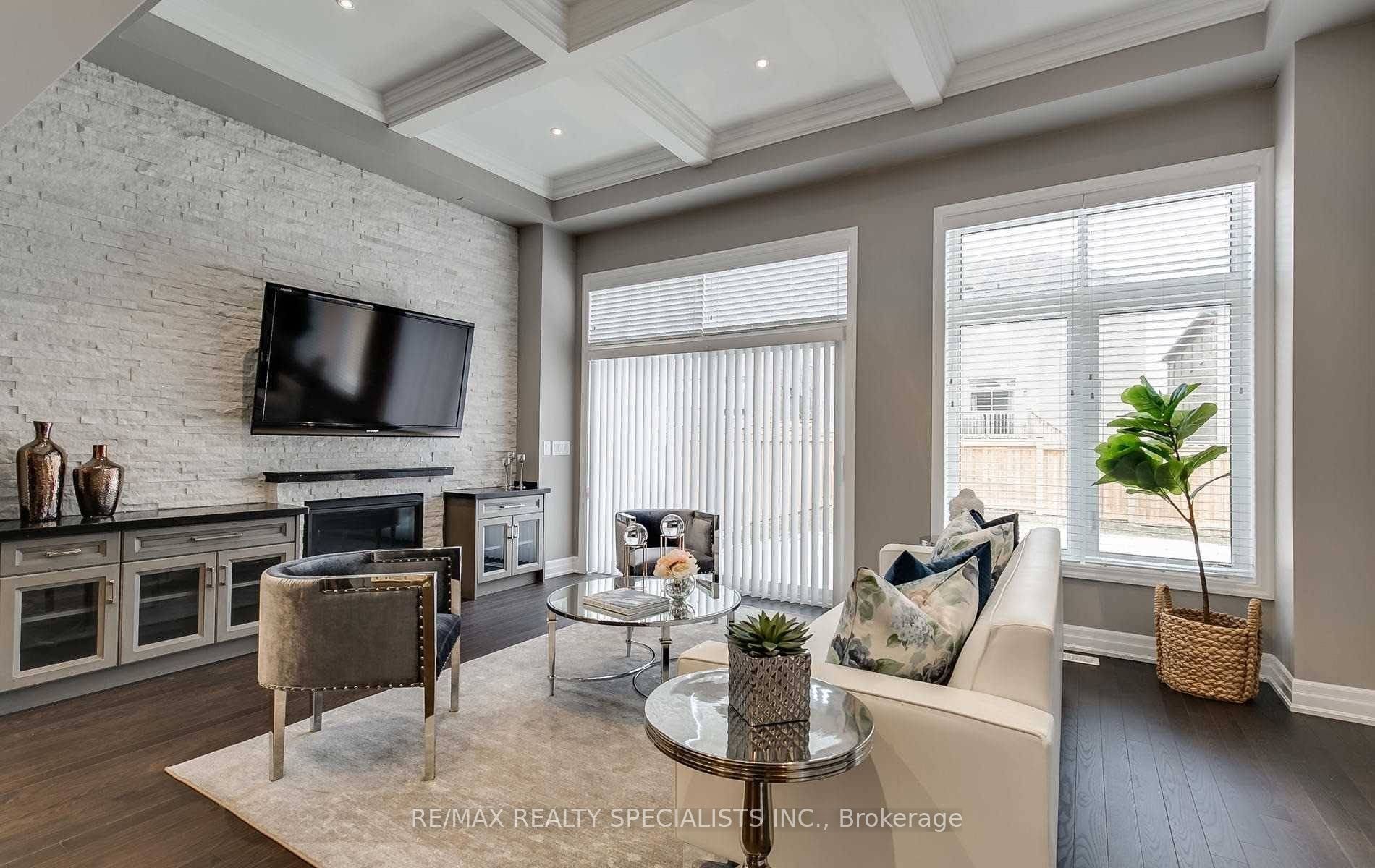19 Dancing Waters Road Property Photo 10