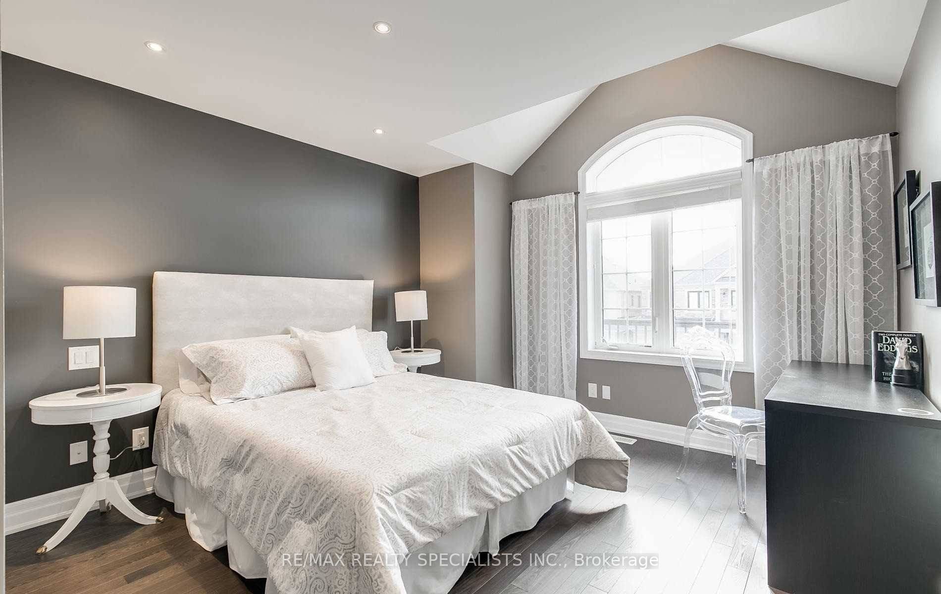 19 Dancing Waters Road Property Photo 15