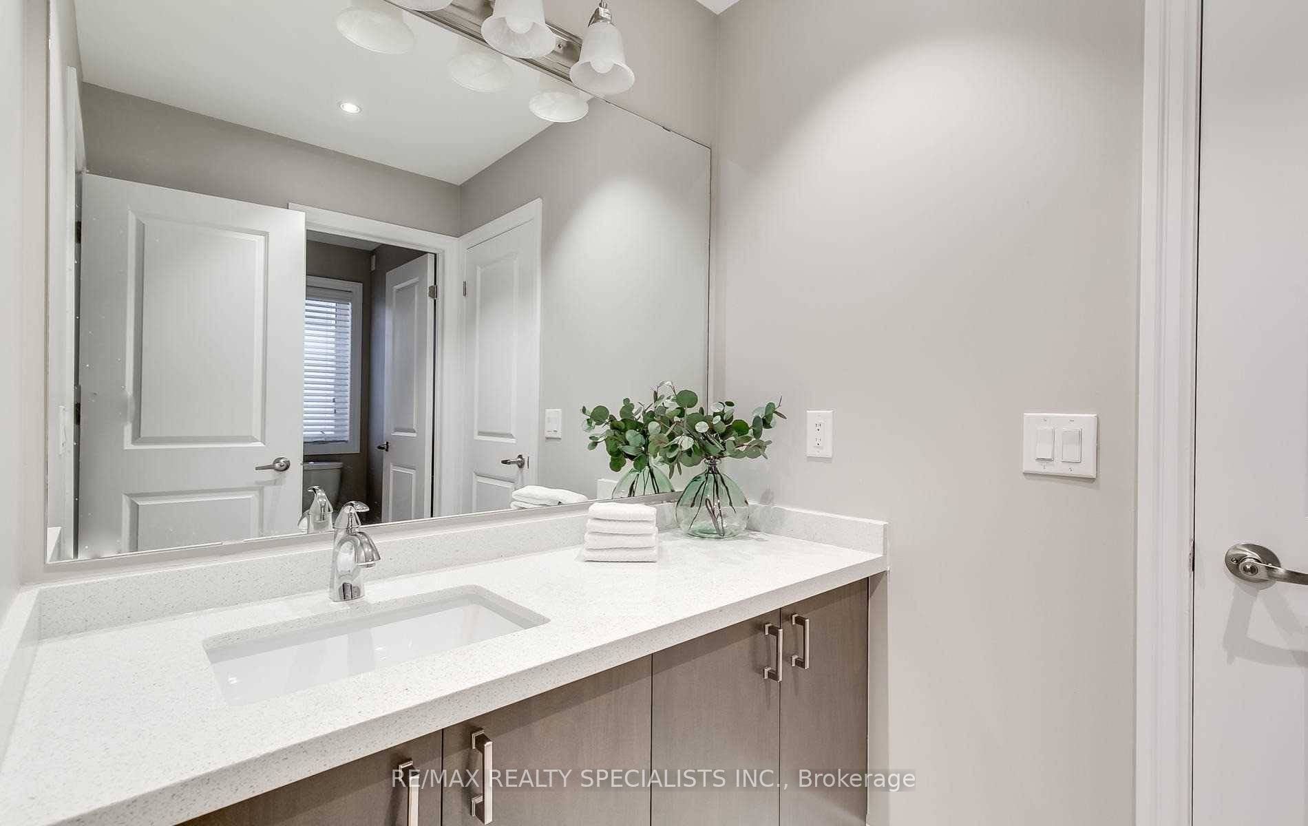 19 Dancing Waters Road Property Photo 16