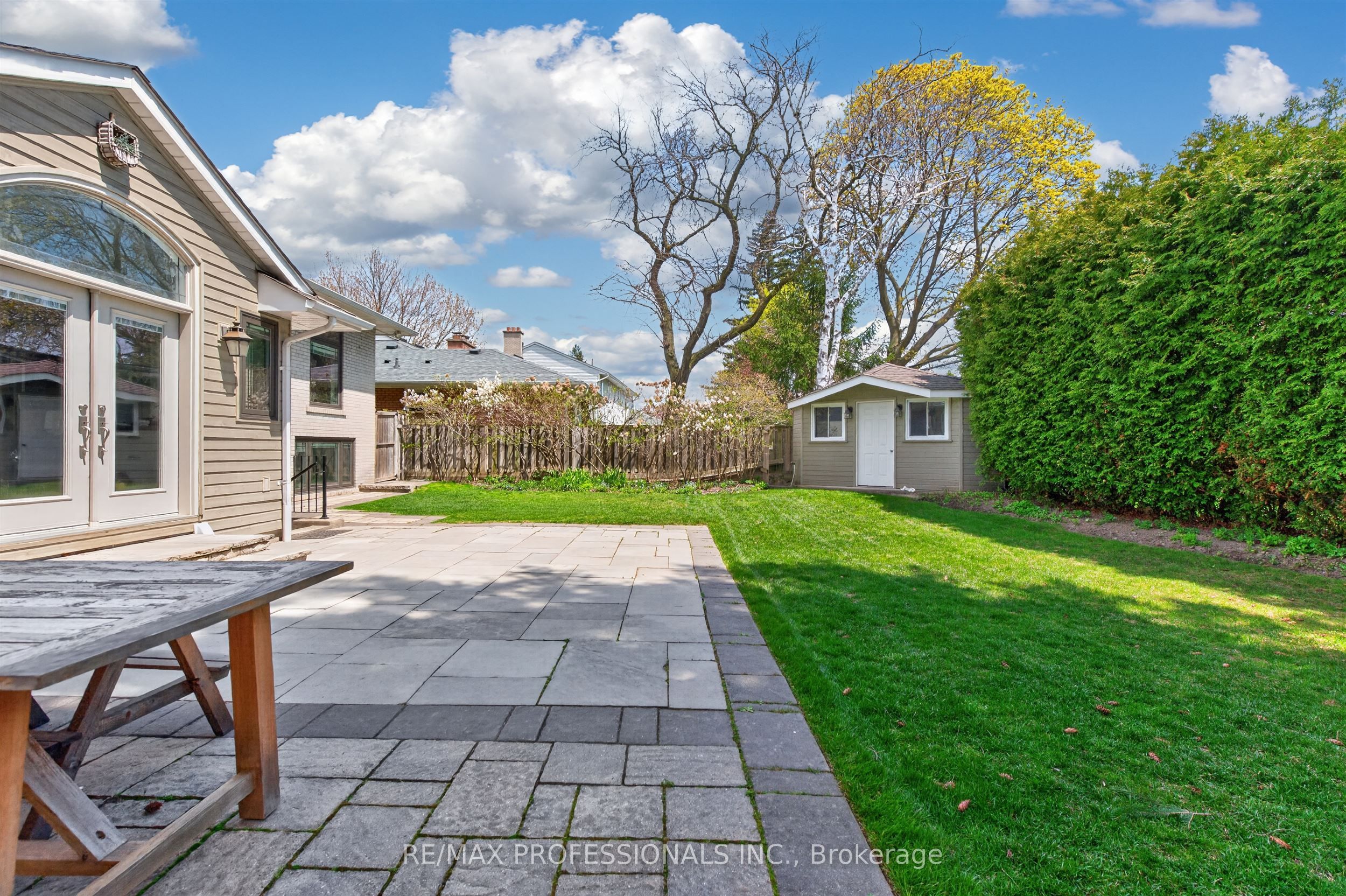 64 Ravensbourne Crescent Property Photo 25