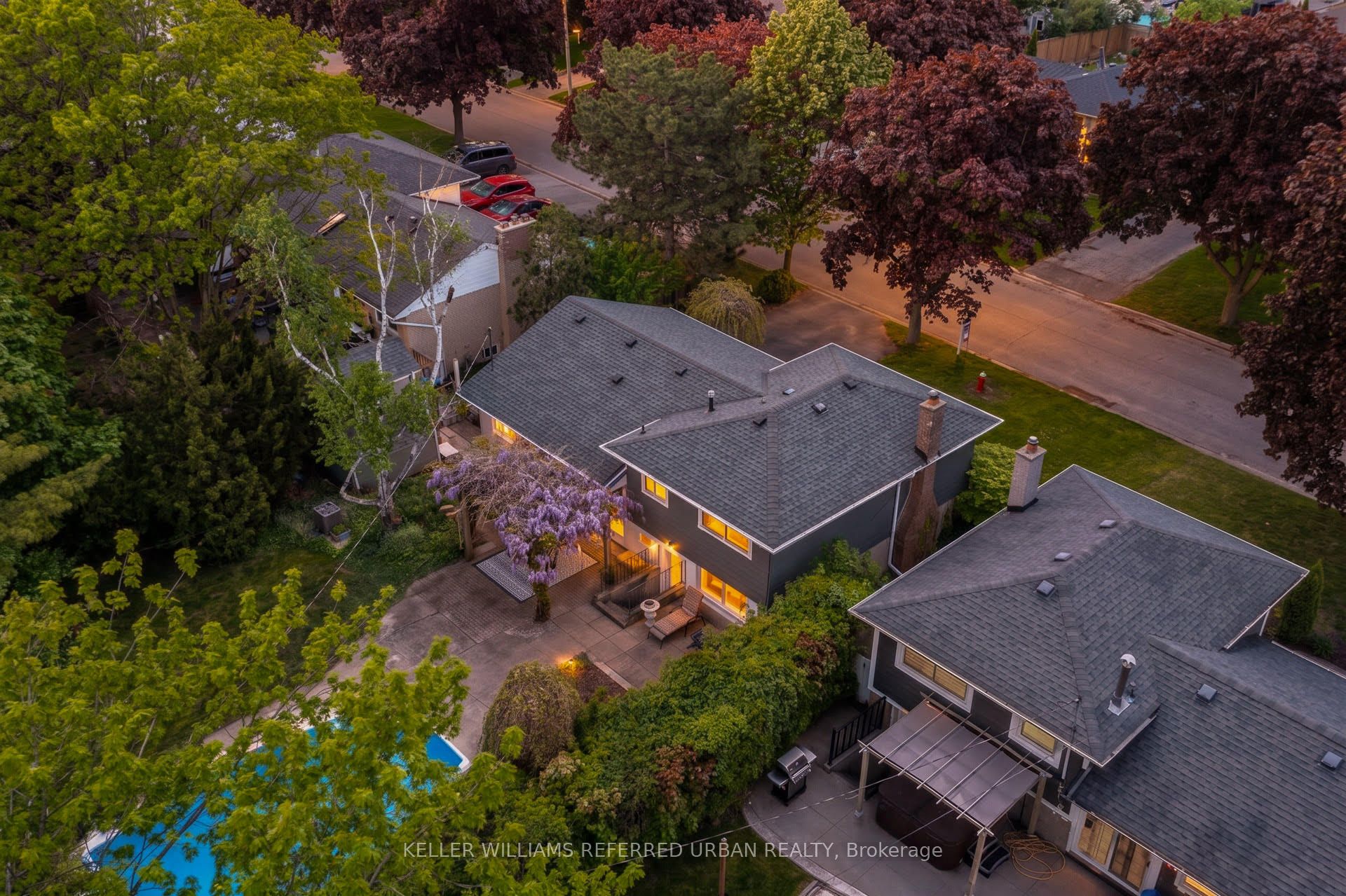 5171 Mulberry Drive Property Photo 3