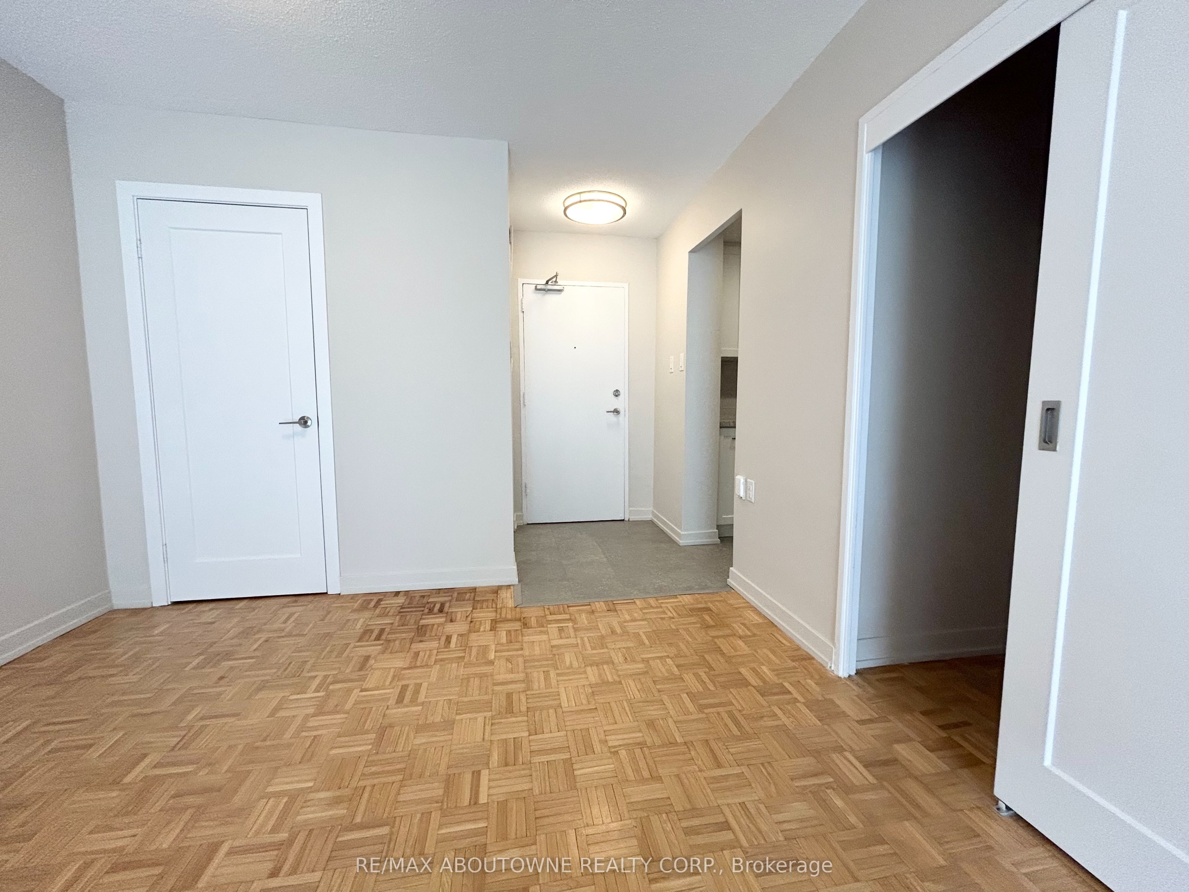 101 Millside Drive 607 Property Photo 3