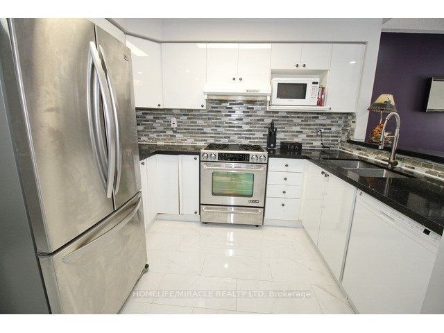 3157 Bentley Drive Property Photo 11