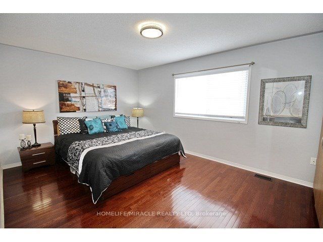 3157 Bentley Drive Property Photo 17