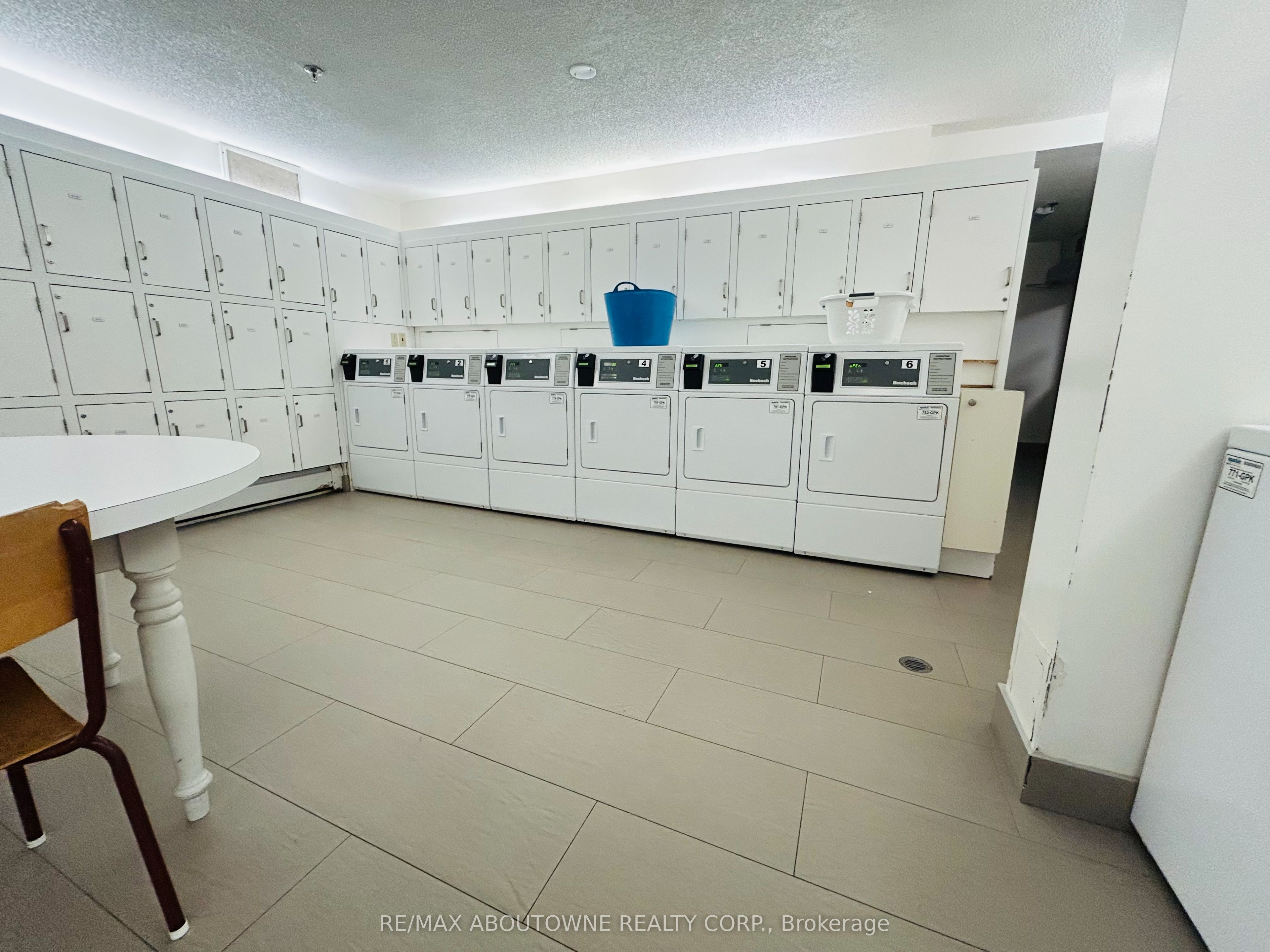 101 Millside Drive 1008 Property Photo 15