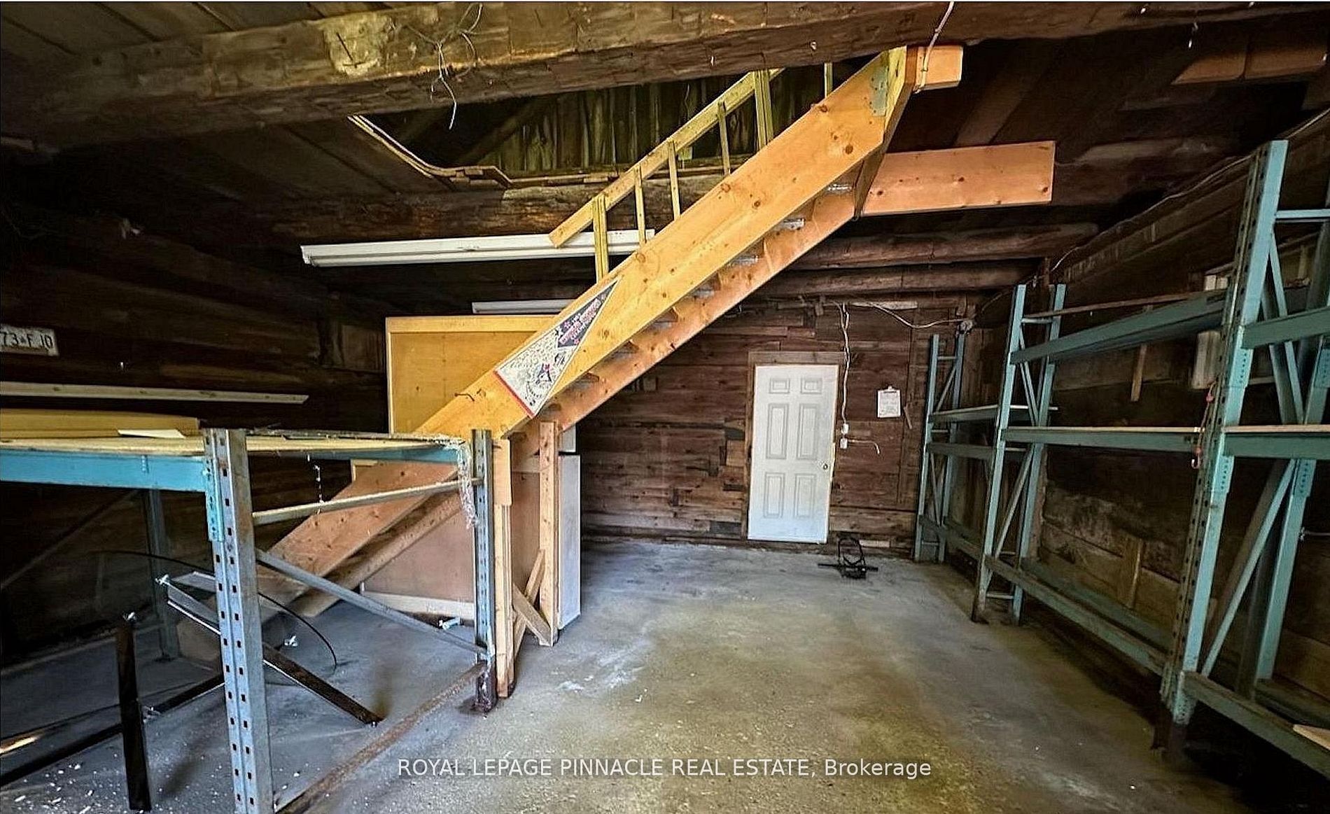 51 Main Street N Property Photo 35