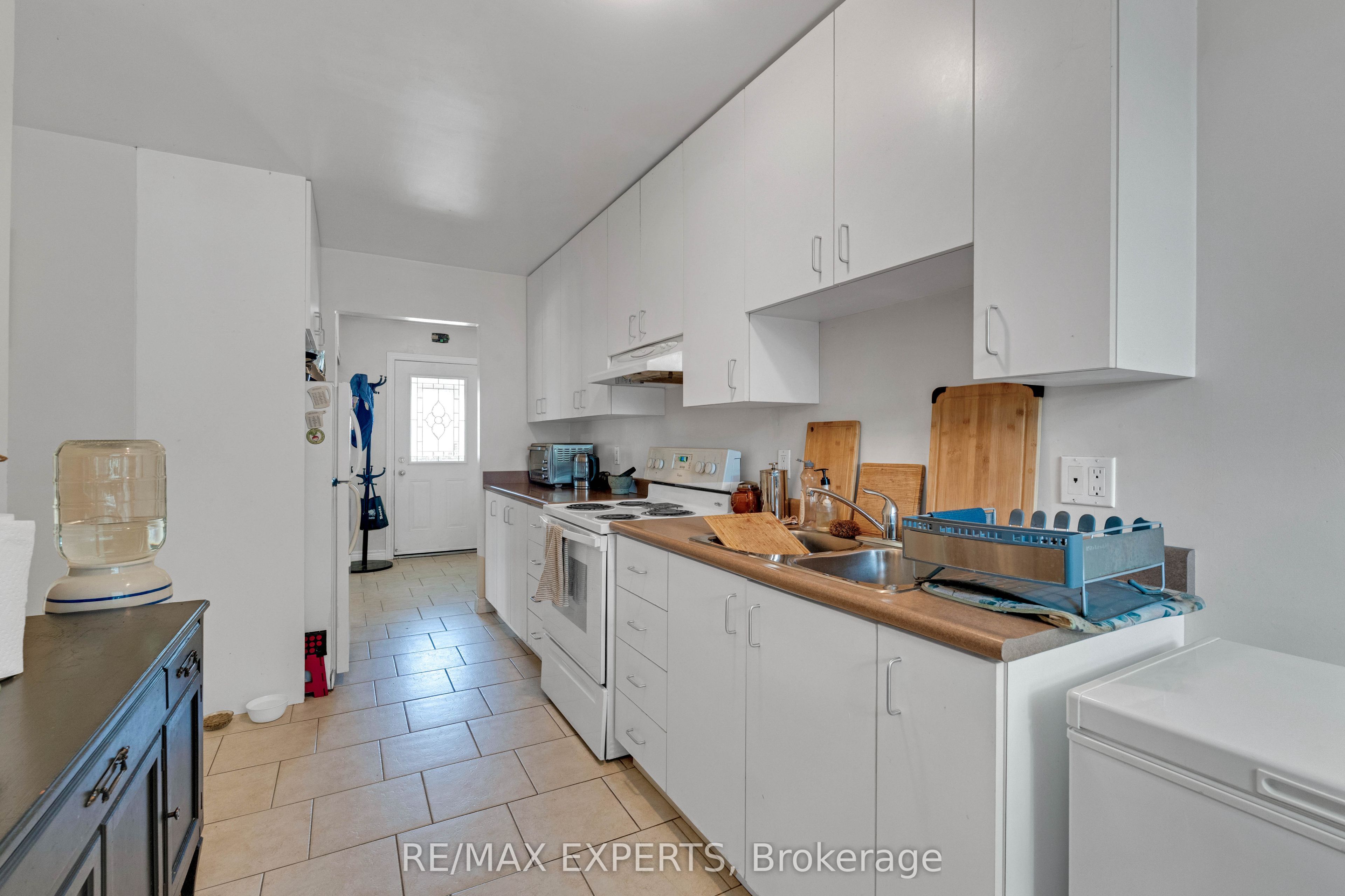 307 Pearl Street Property Photo 9