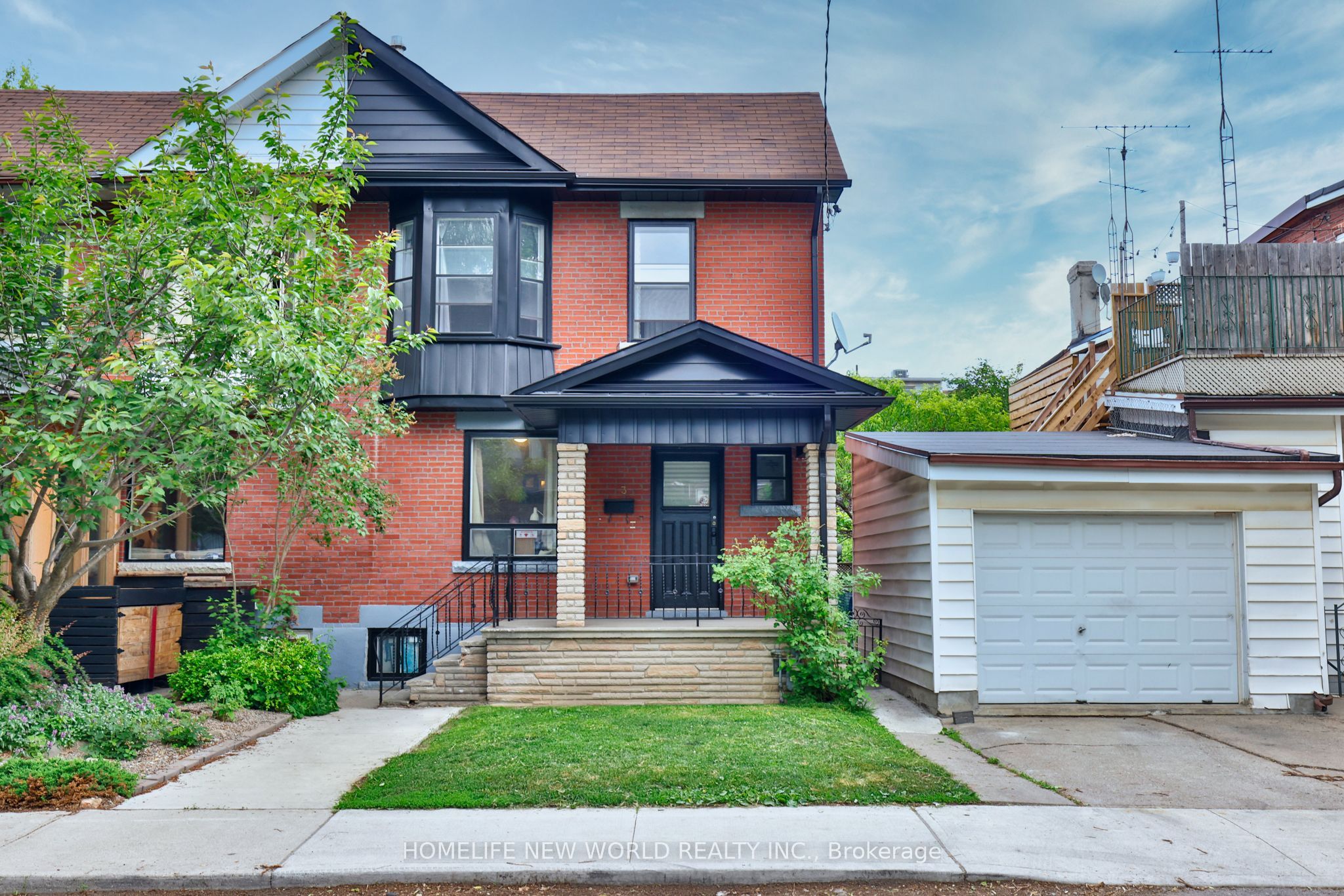 3 Roblocke Avenue Lower Property Photo 8