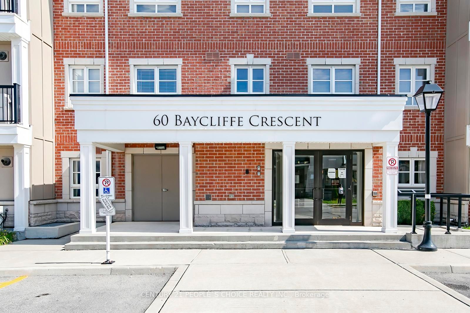 60 Baycliffe Crescent 402 Property Photo 3