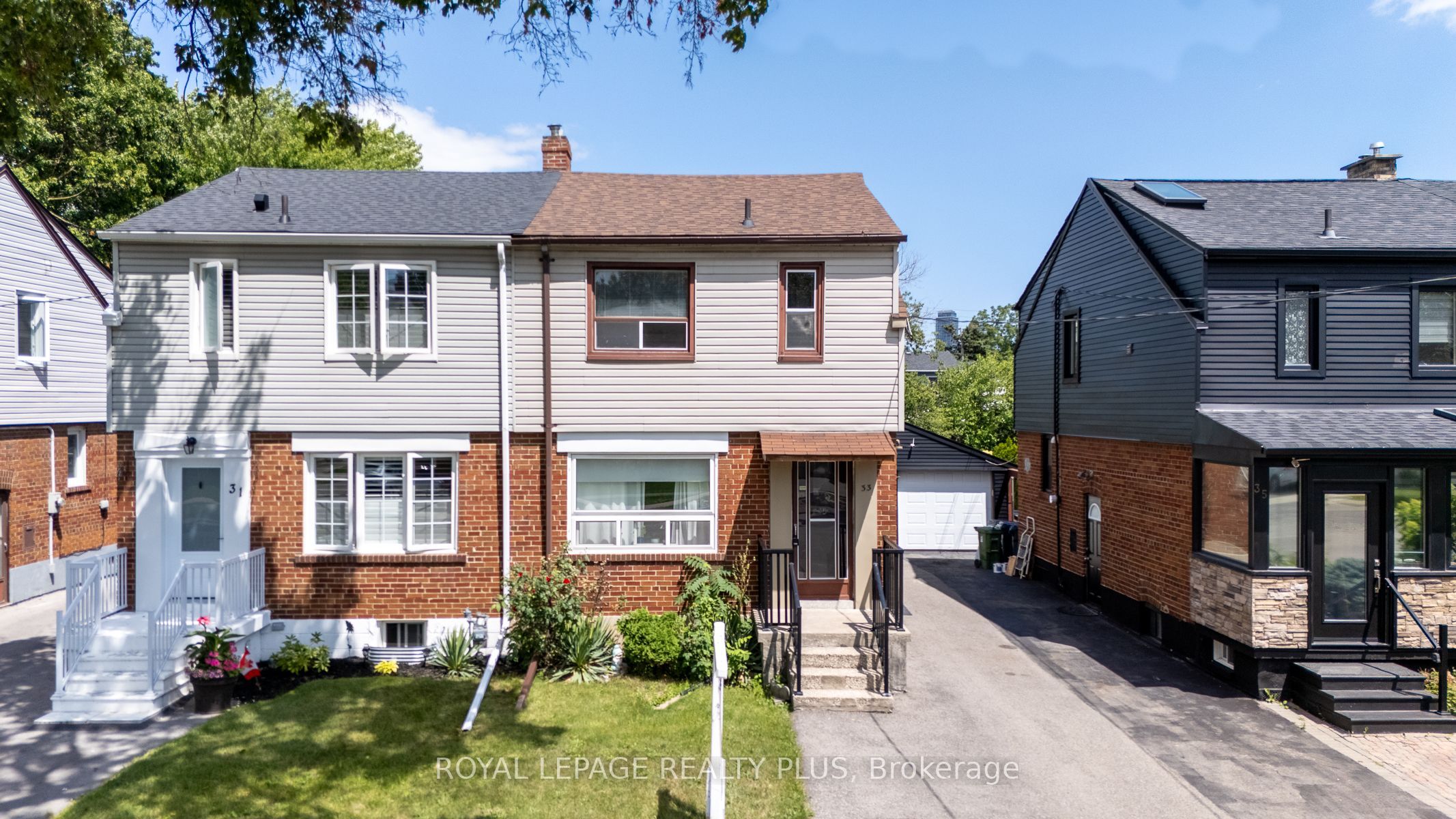 33 Dayton Avenue Property Photo 1