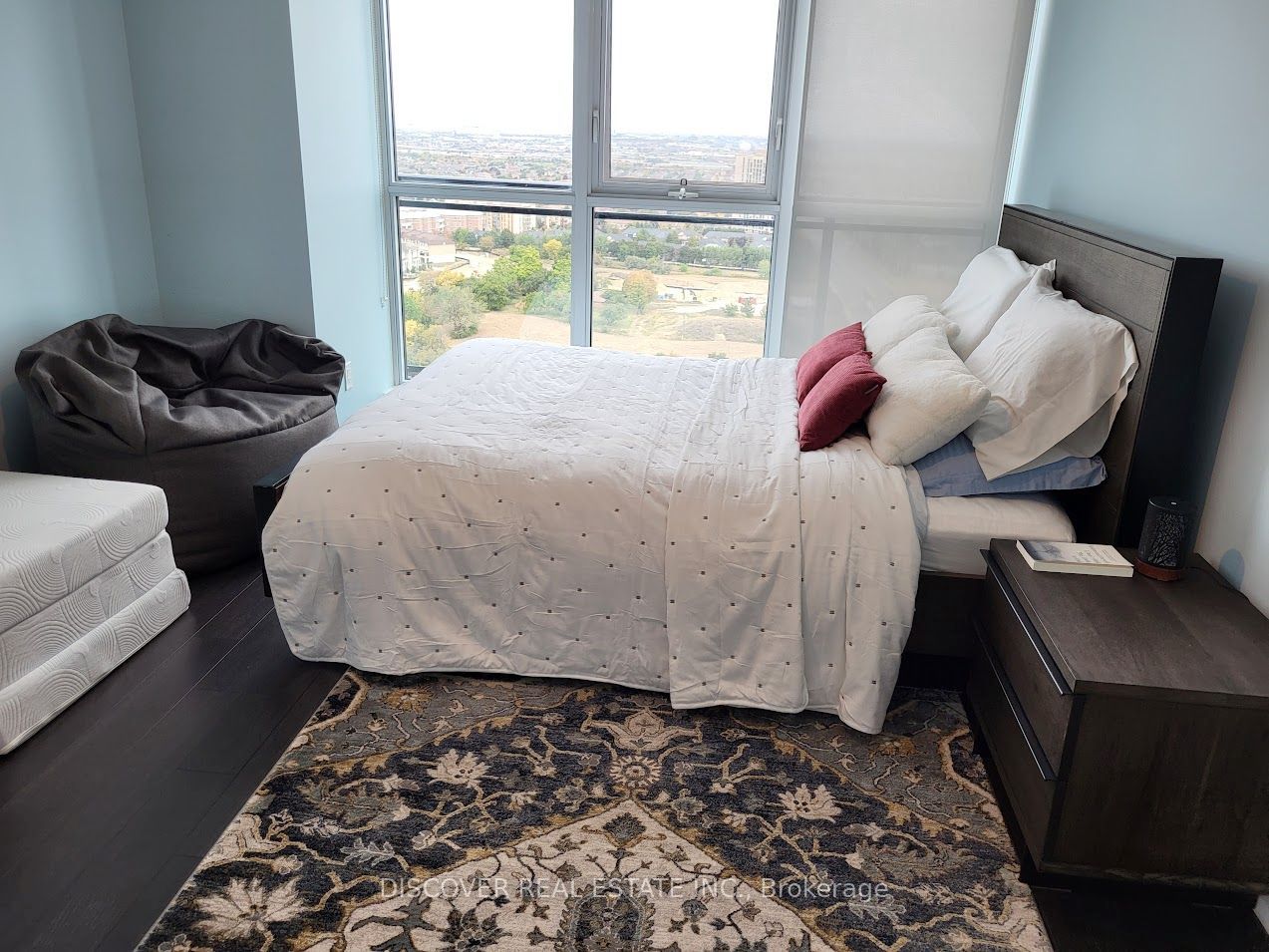 55 Eglinton Avenue W 2402 Property Photo 10