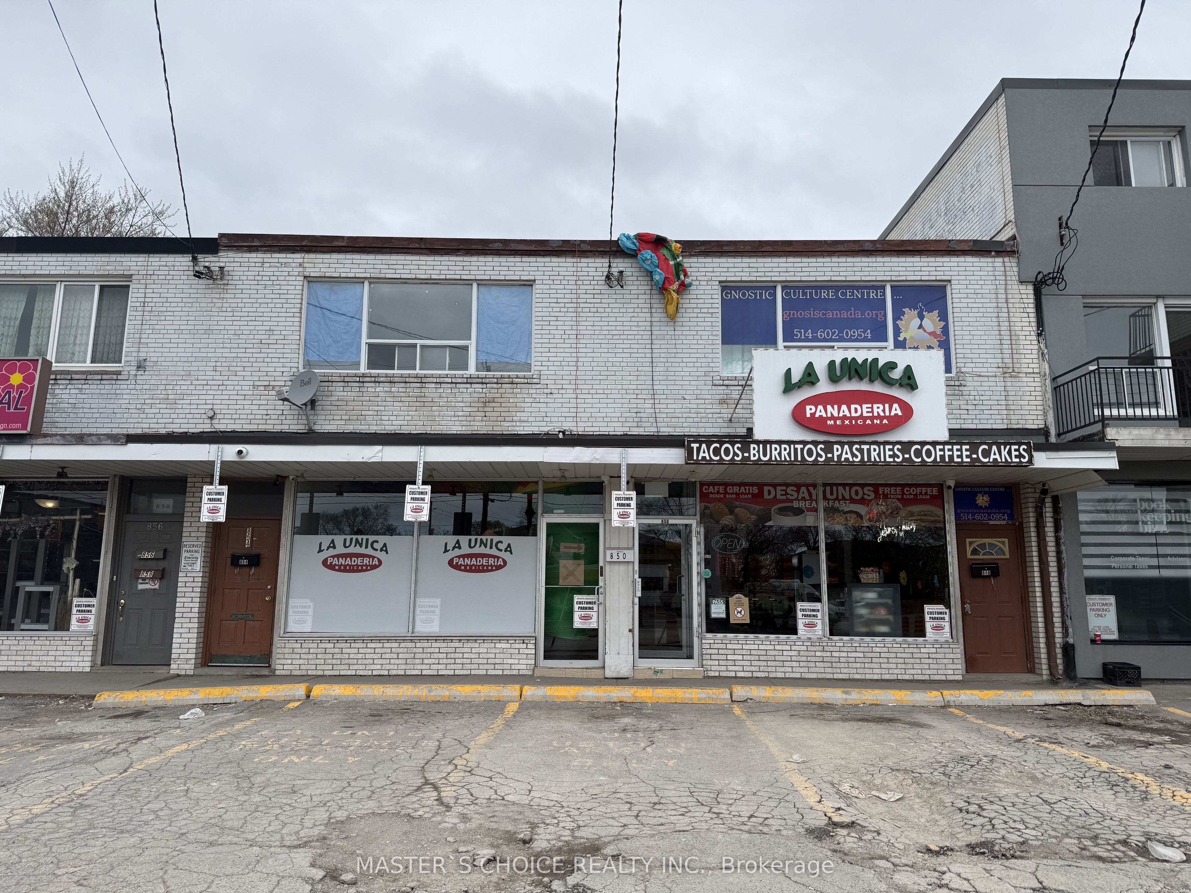 848-850 Wilson Avenue Property Photo 1