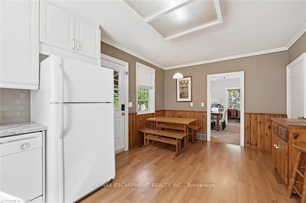 938 Cloverleaf Drive Property Photo 14