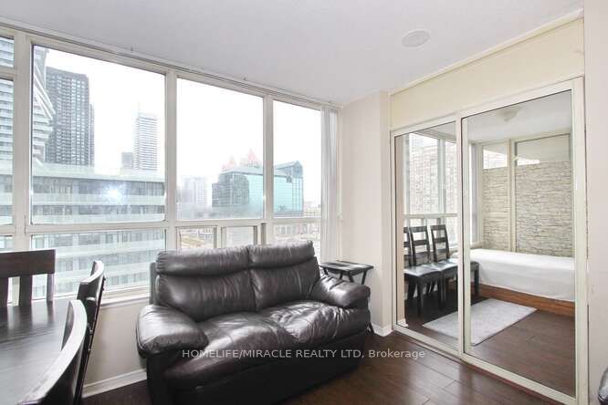 400 Webb Drive 806 Property Photo 17
