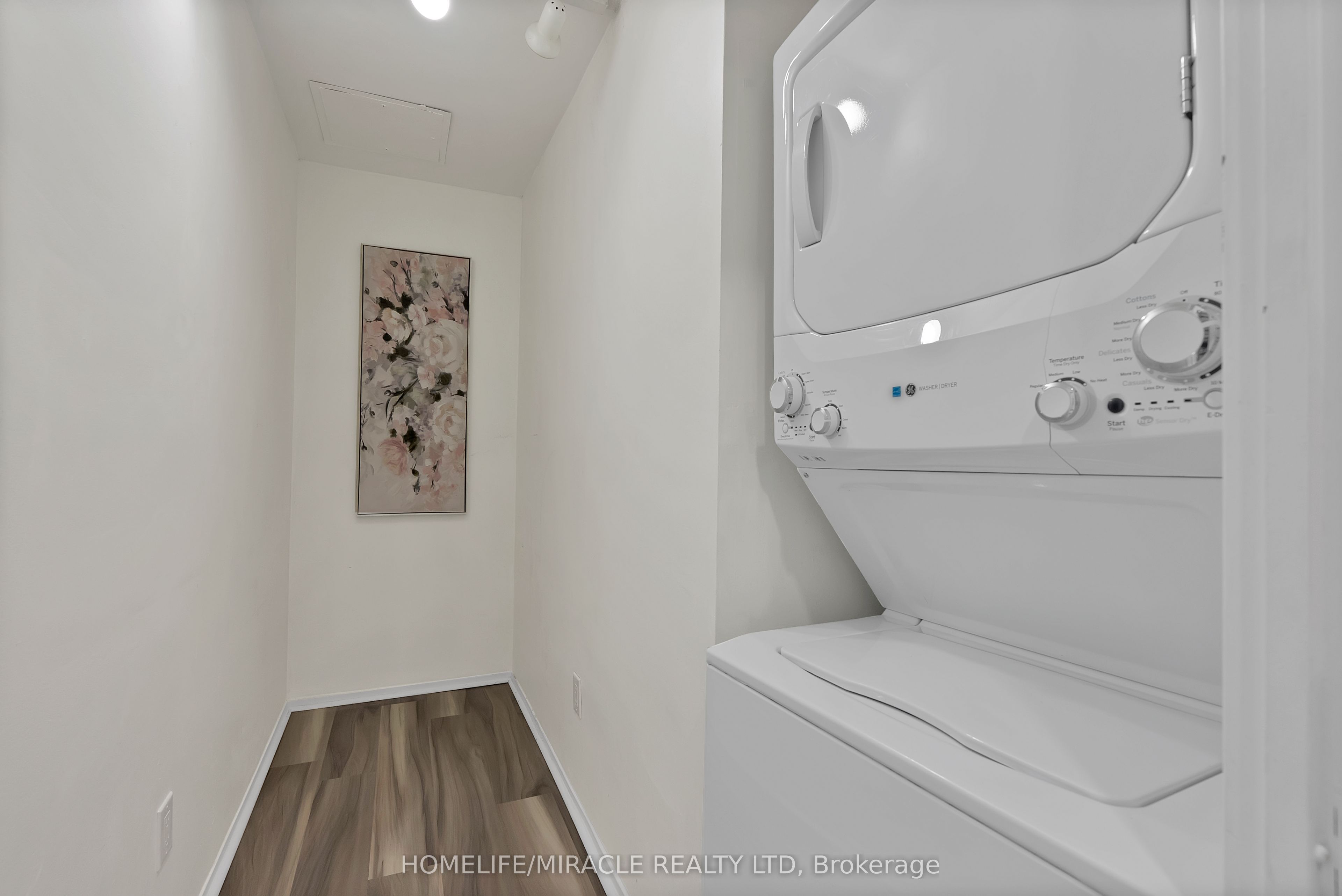 350 Webb Drive 112 Property Photo 4