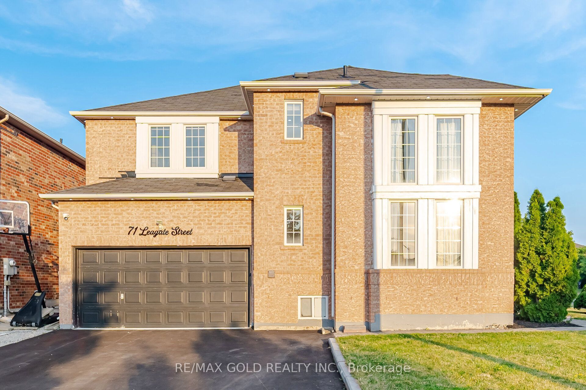 71 Leagate Street Property Photo 5