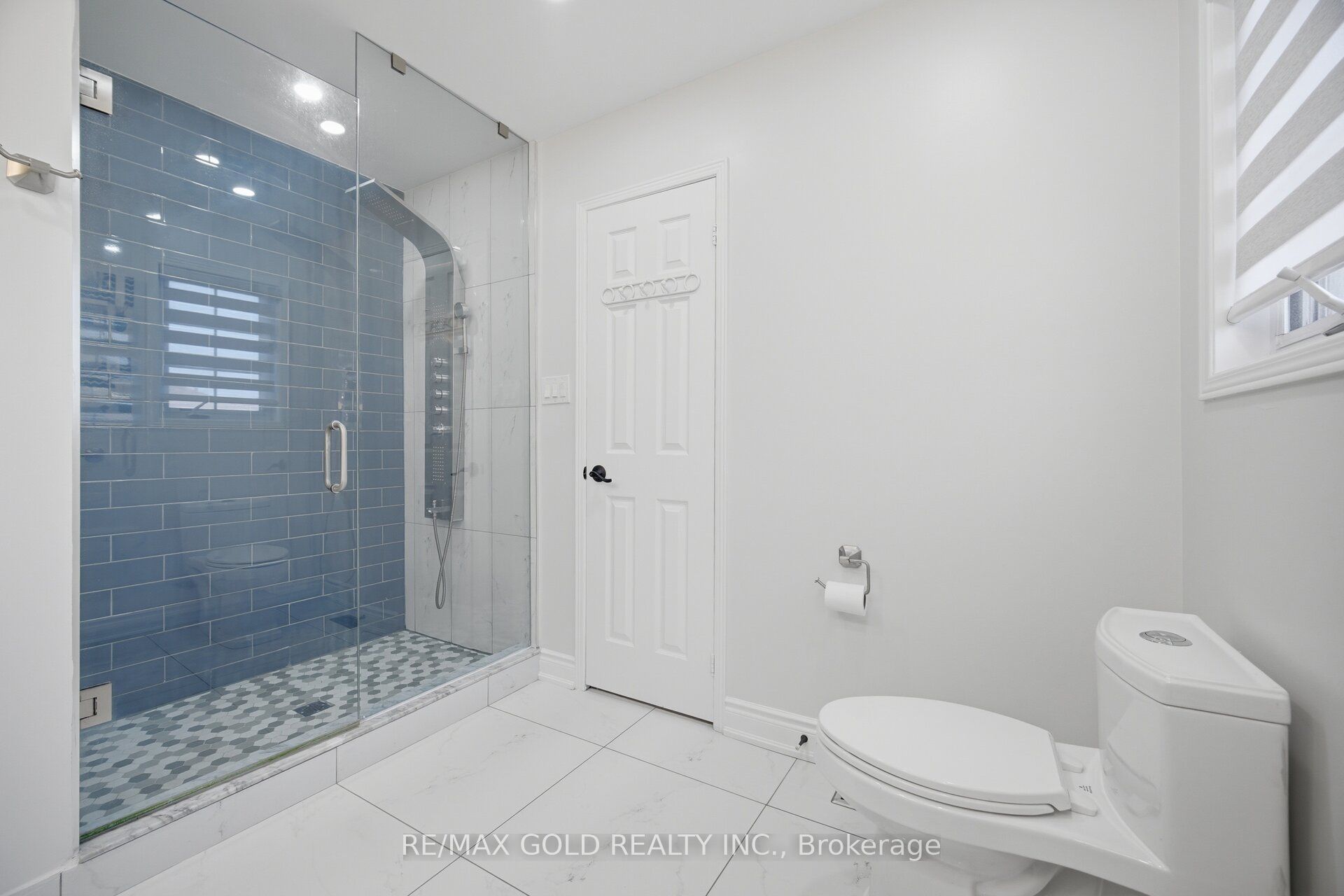 71 Leagate Street Property Photo 24