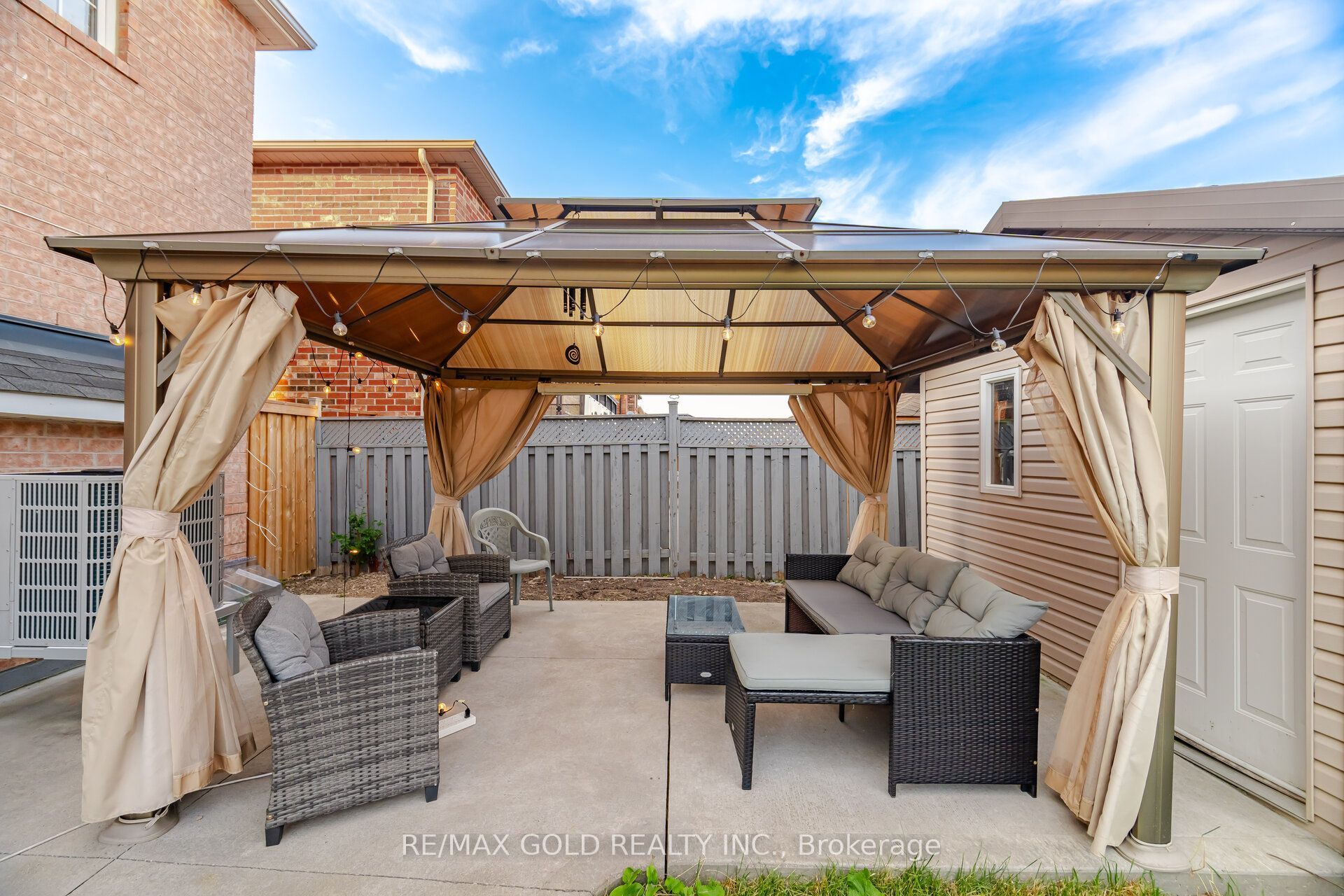 71 Leagate Street Property Photo 41
