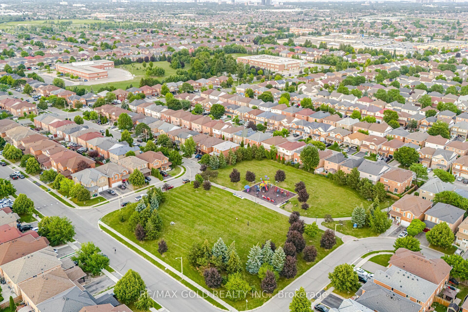 71 Leagate Street Property Photo 48