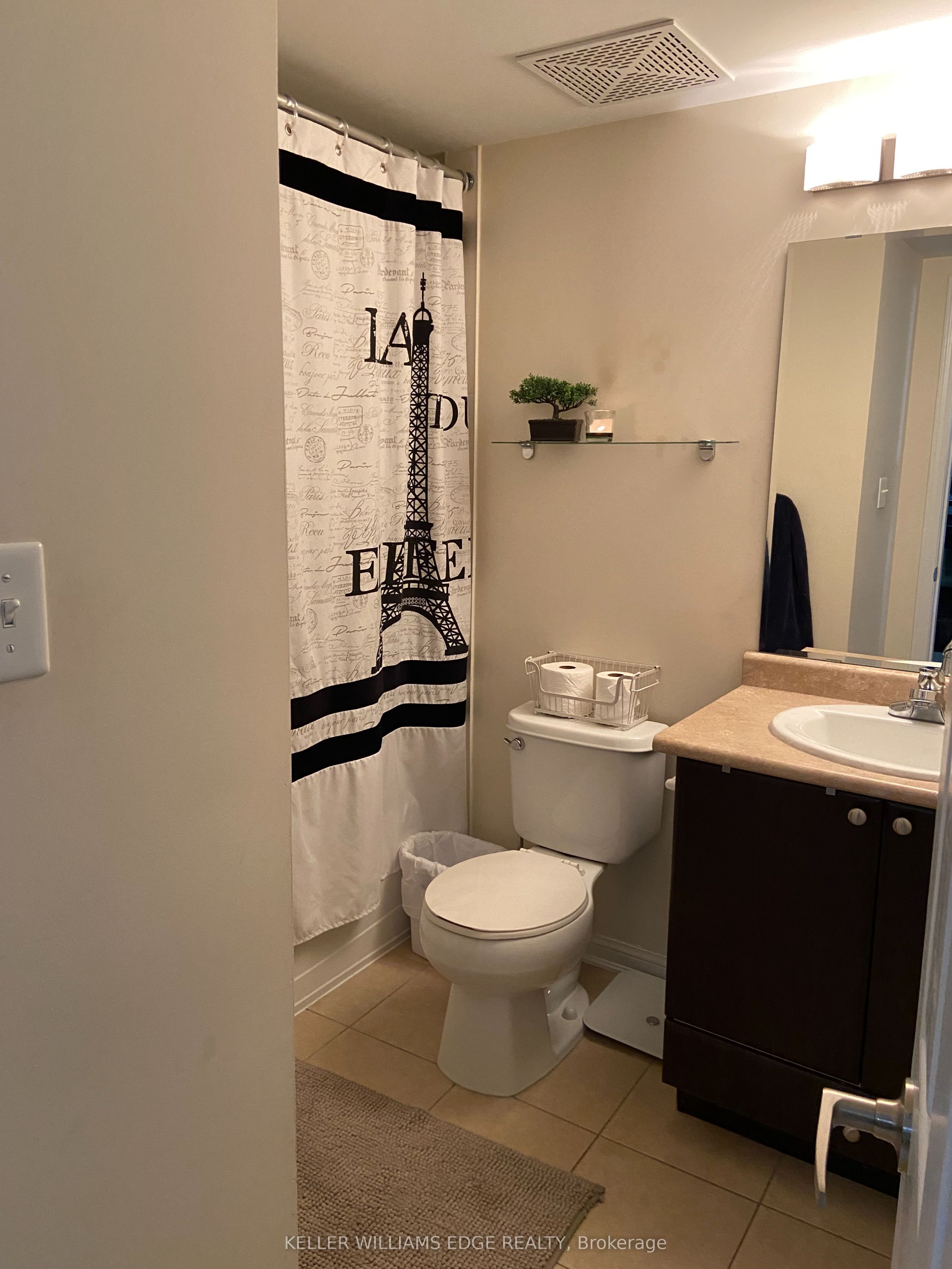 3070 Rotary Way Property Photo 18