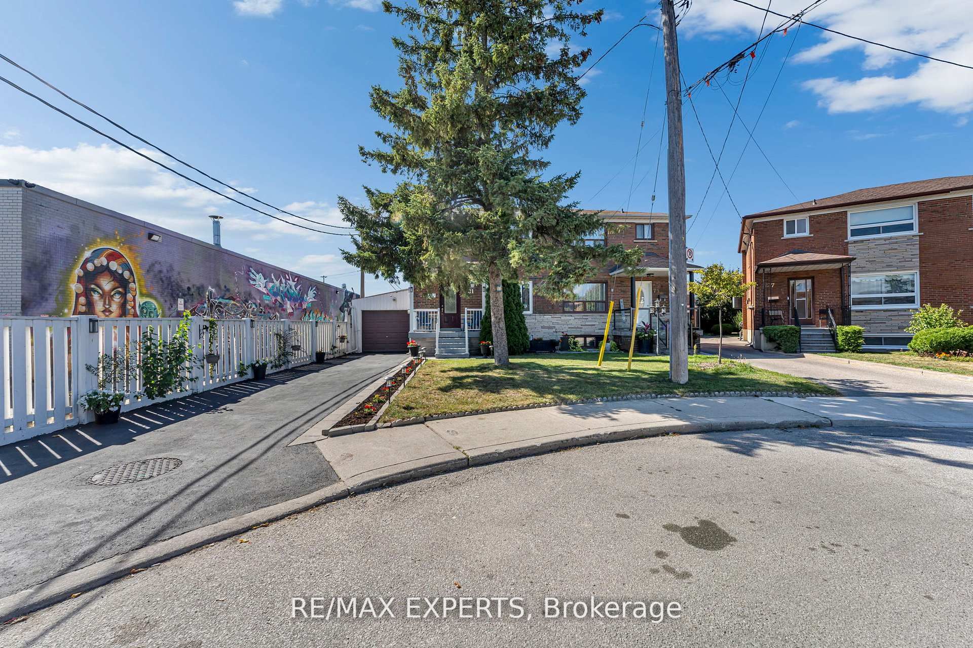 81 Hagar Avenue Property Photo 2