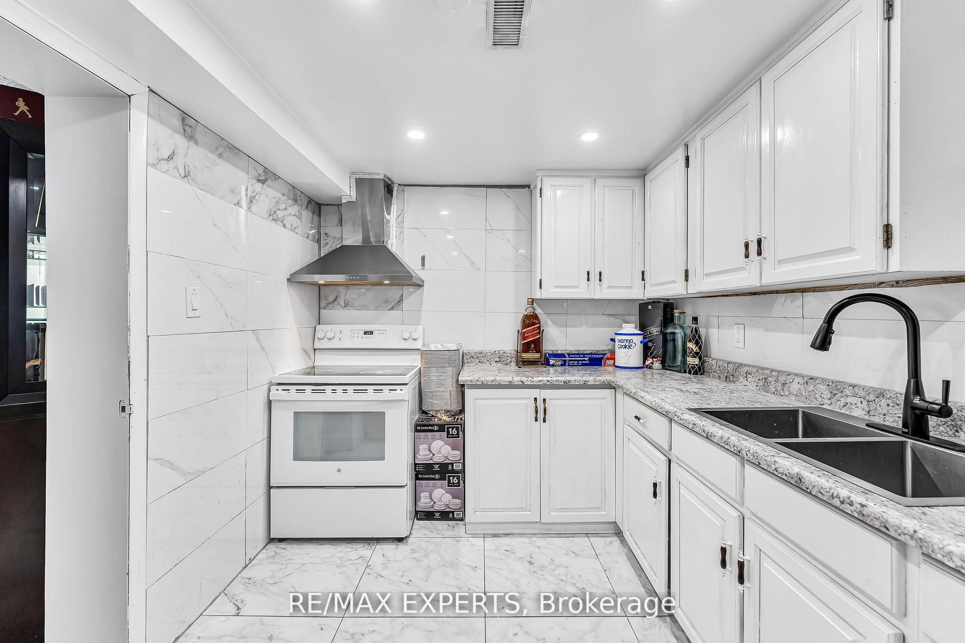 81 Hagar Avenue Property Photo 41