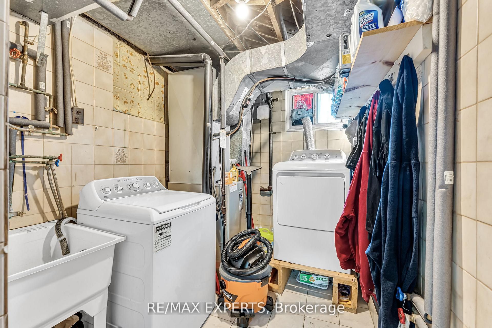 81 Hagar Avenue Property Photo 44