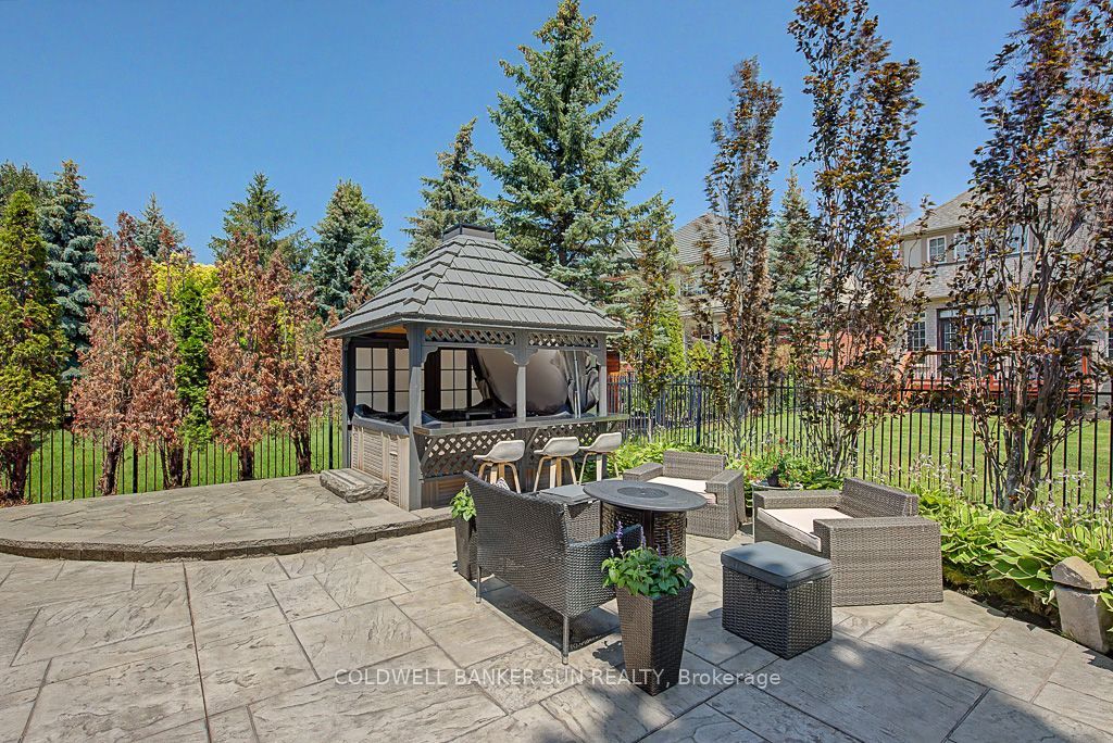 10 Pride Court Property Photo 43