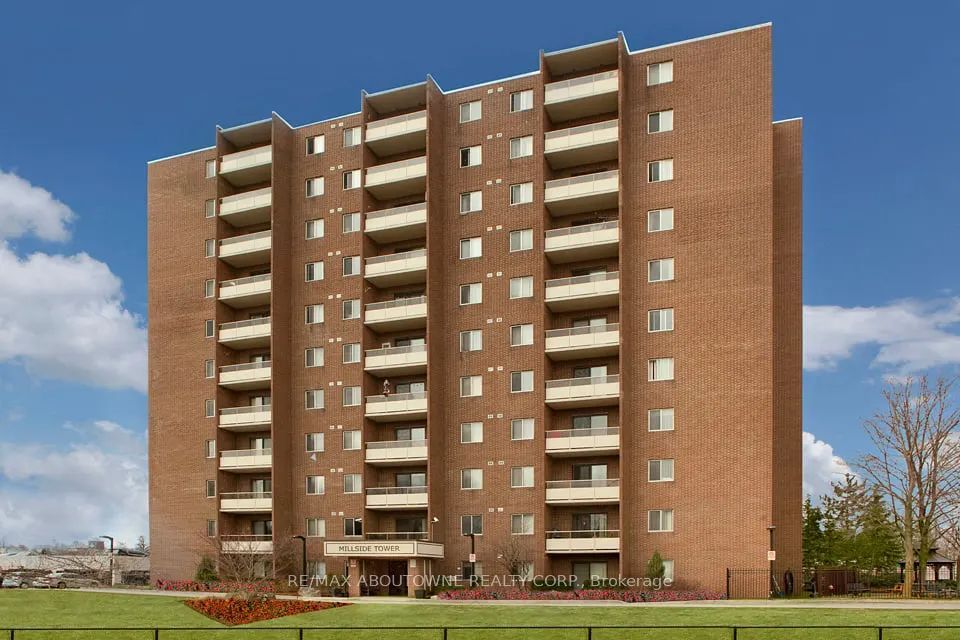 82 Millside Drive 904 Property Photo 2