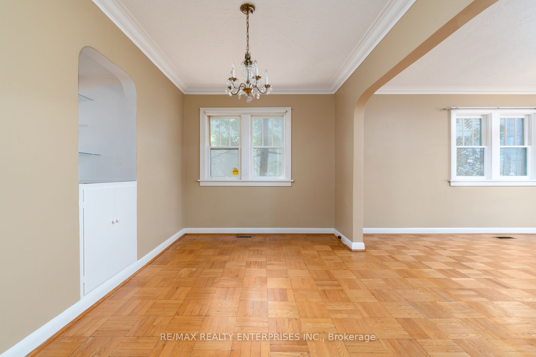 52 Briarwood Avenue Property Photo 10