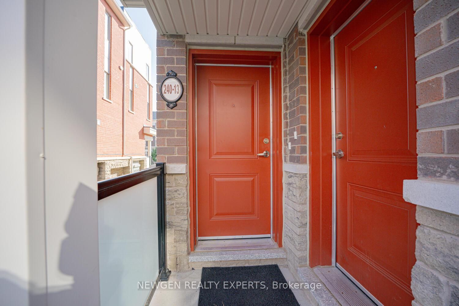 240 Lagerfeld Drive 13 Property Photo 4