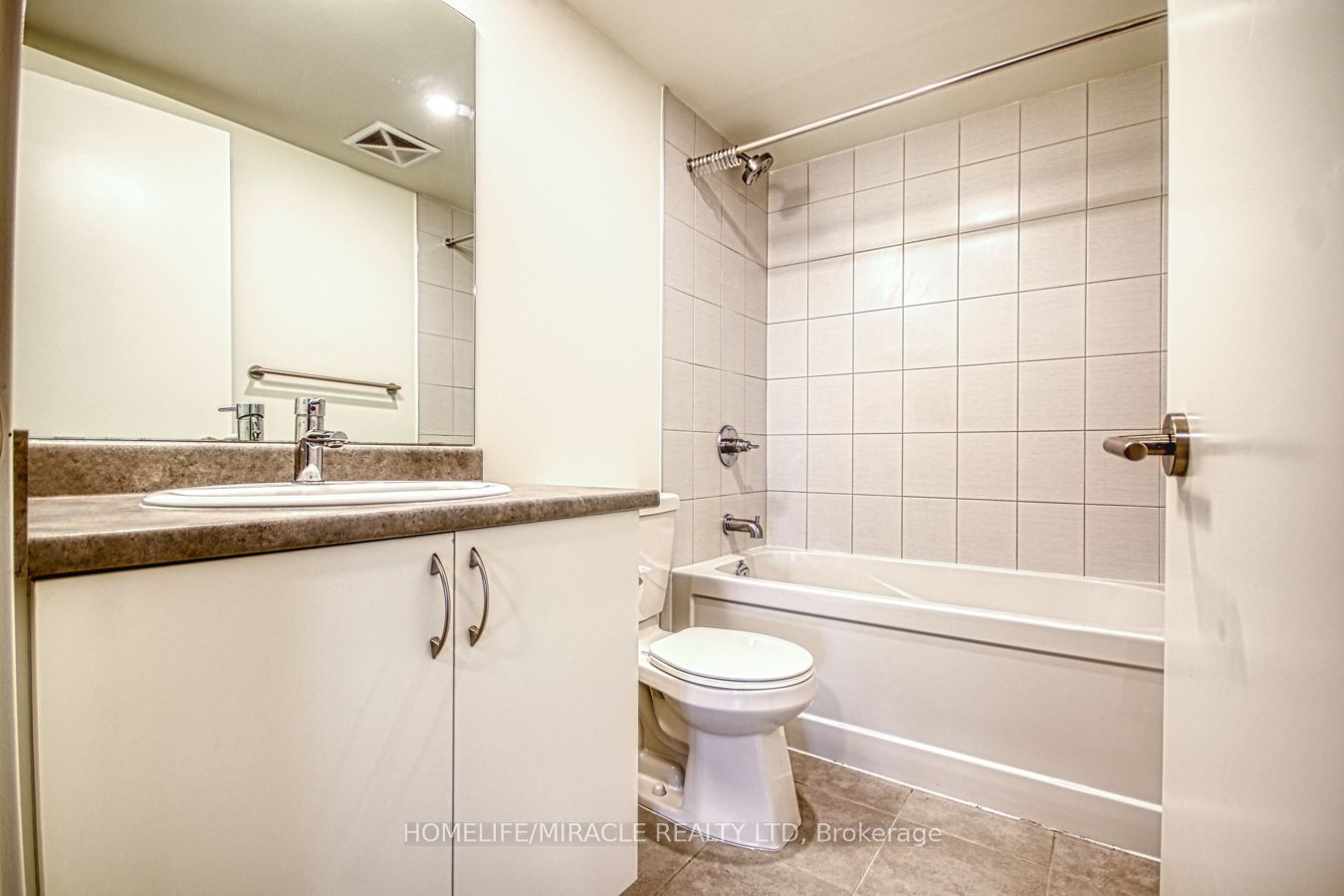 10 Wilby Crescent 402 Property Photo 11
