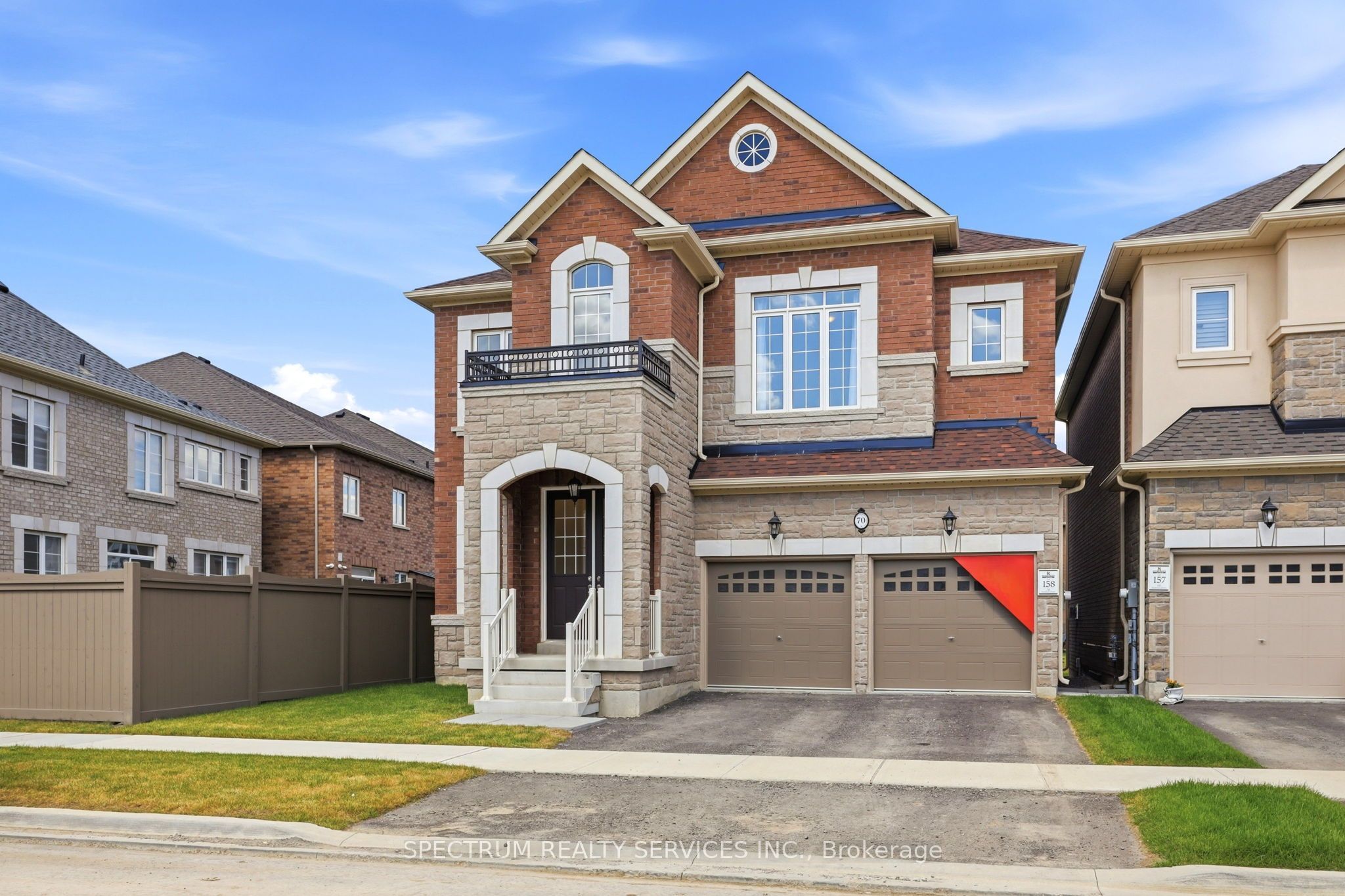 70 Stratford Drive Property Photo 2