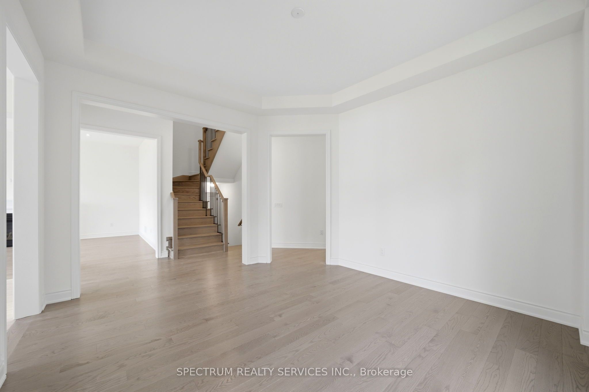 70 Stratford Drive Property Photo 8