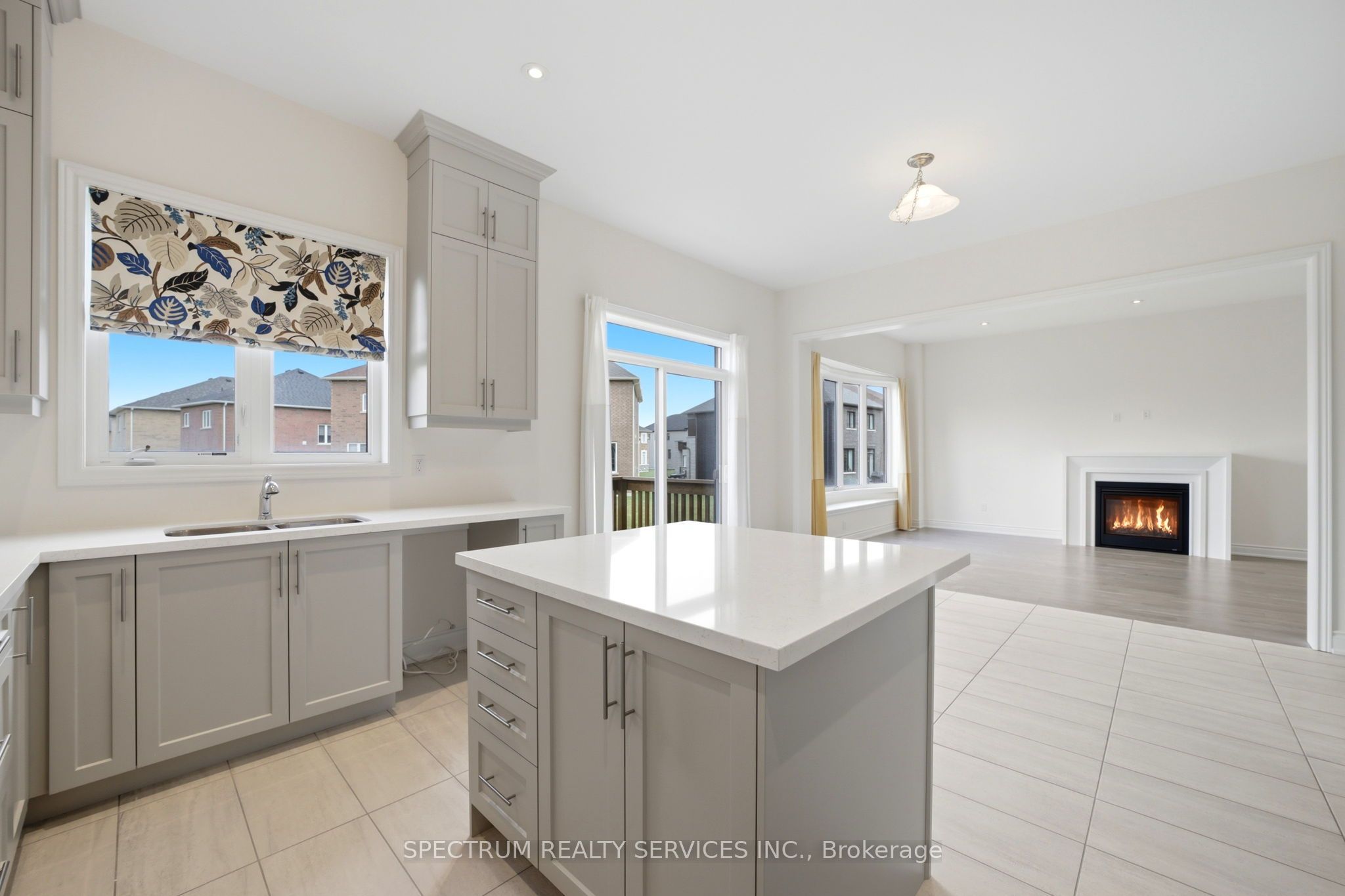 70 Stratford Drive Property Photo 9