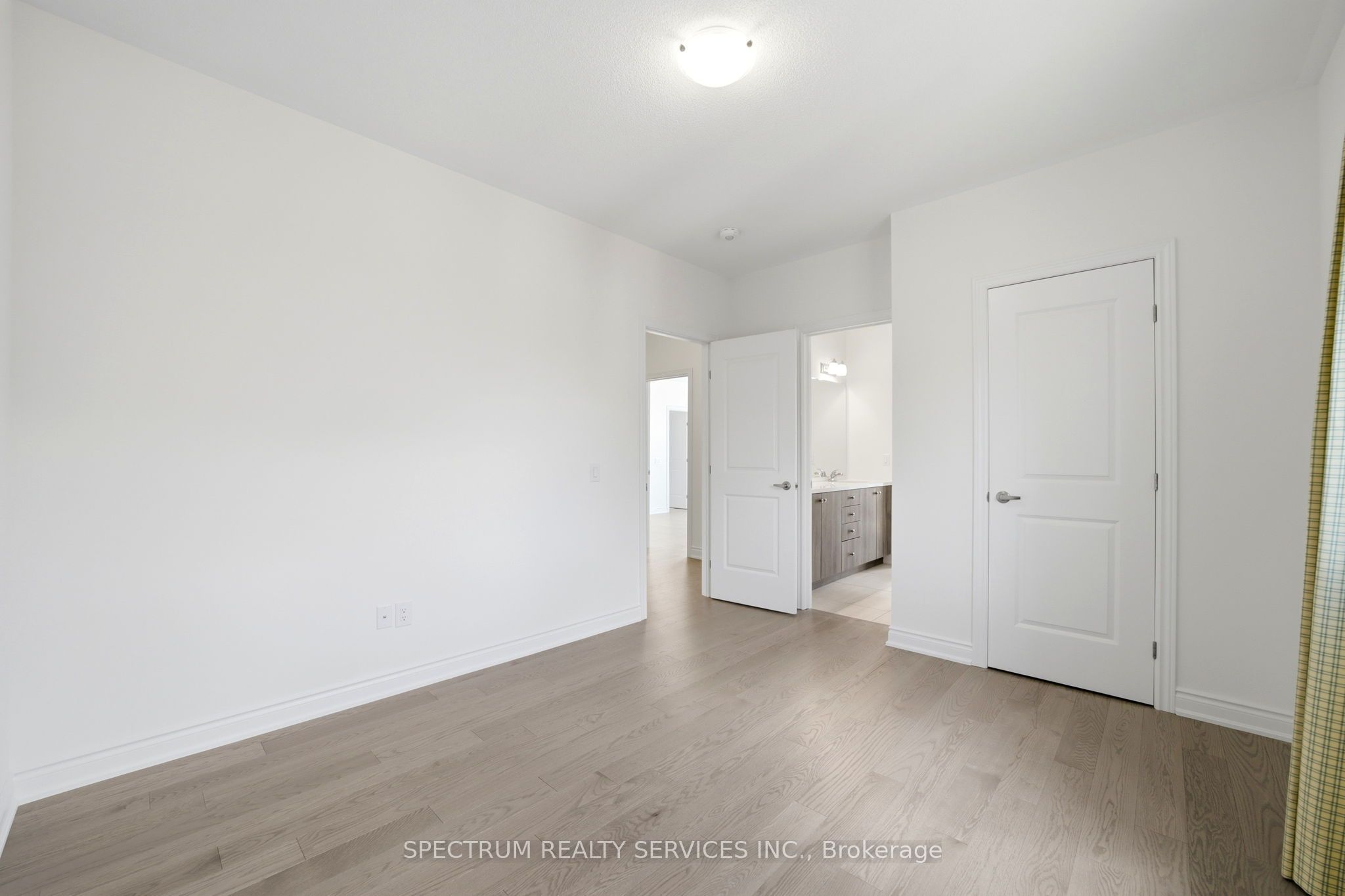 70 Stratford Drive Property Photo 33