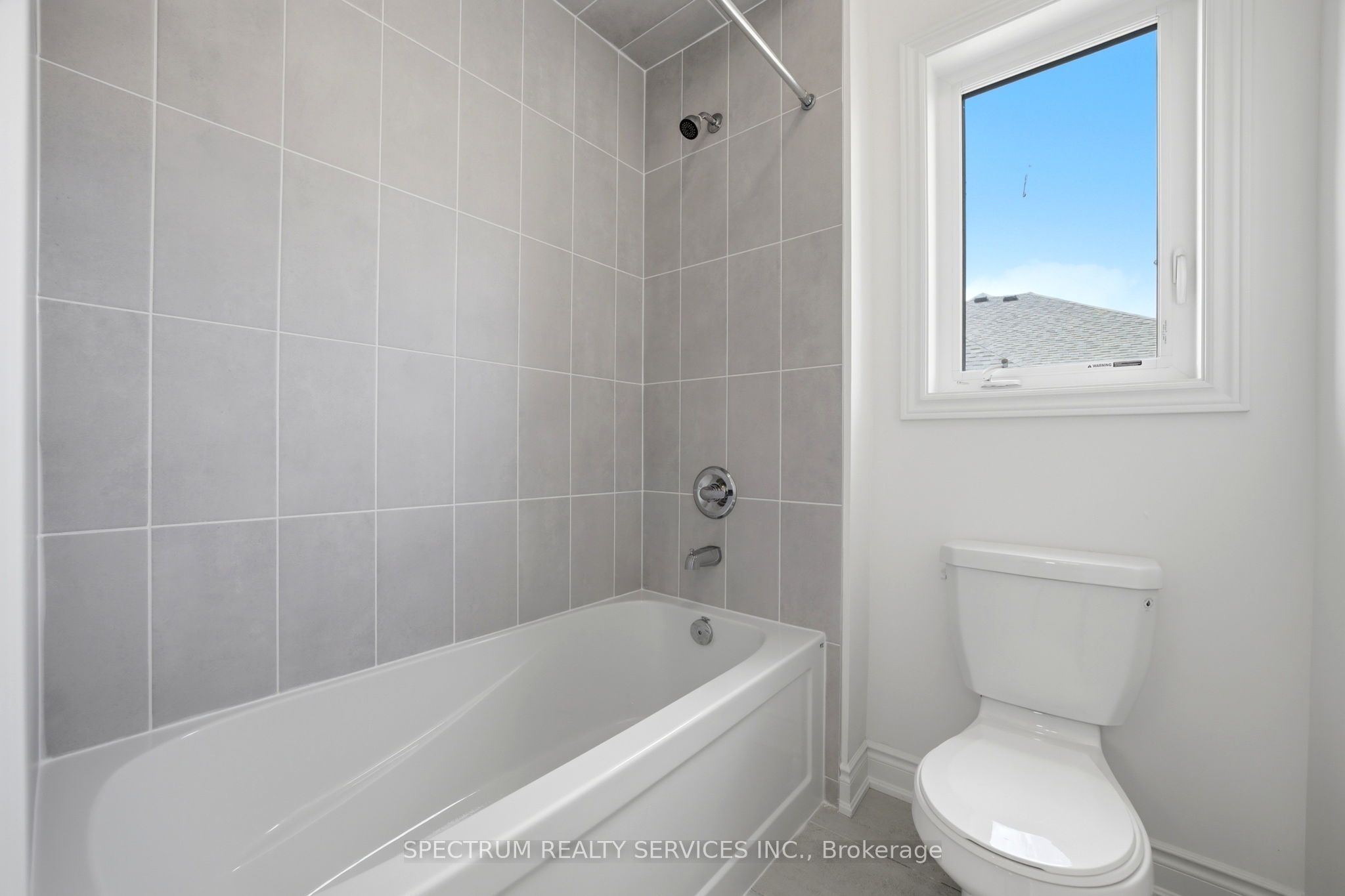 70 Stratford Drive Property Photo 39