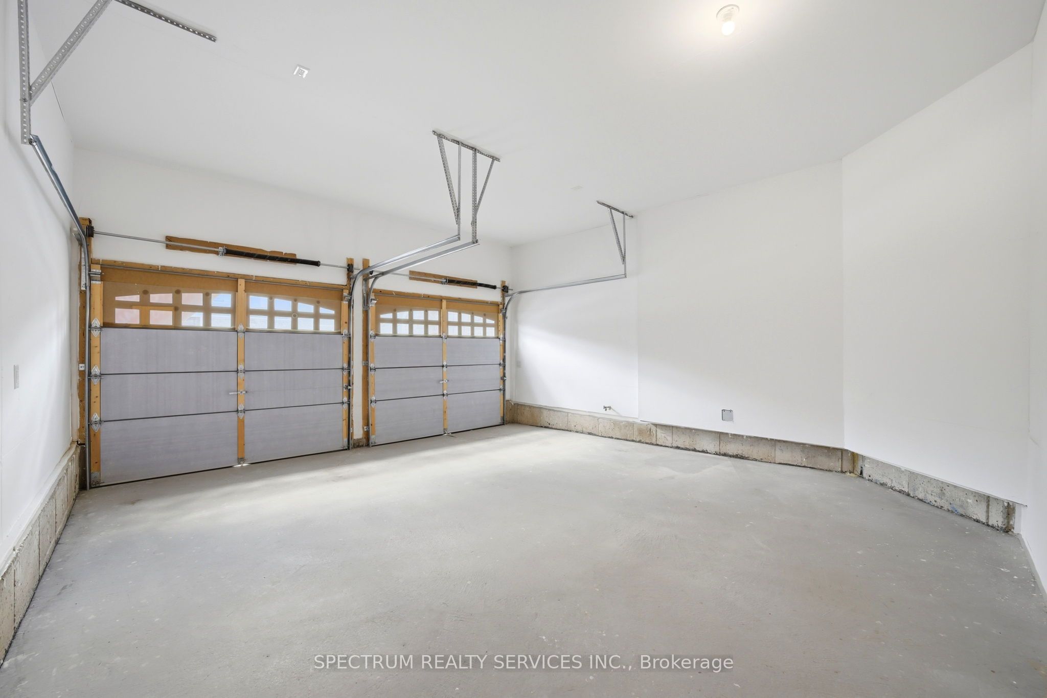 70 Stratford Drive Property Photo 47