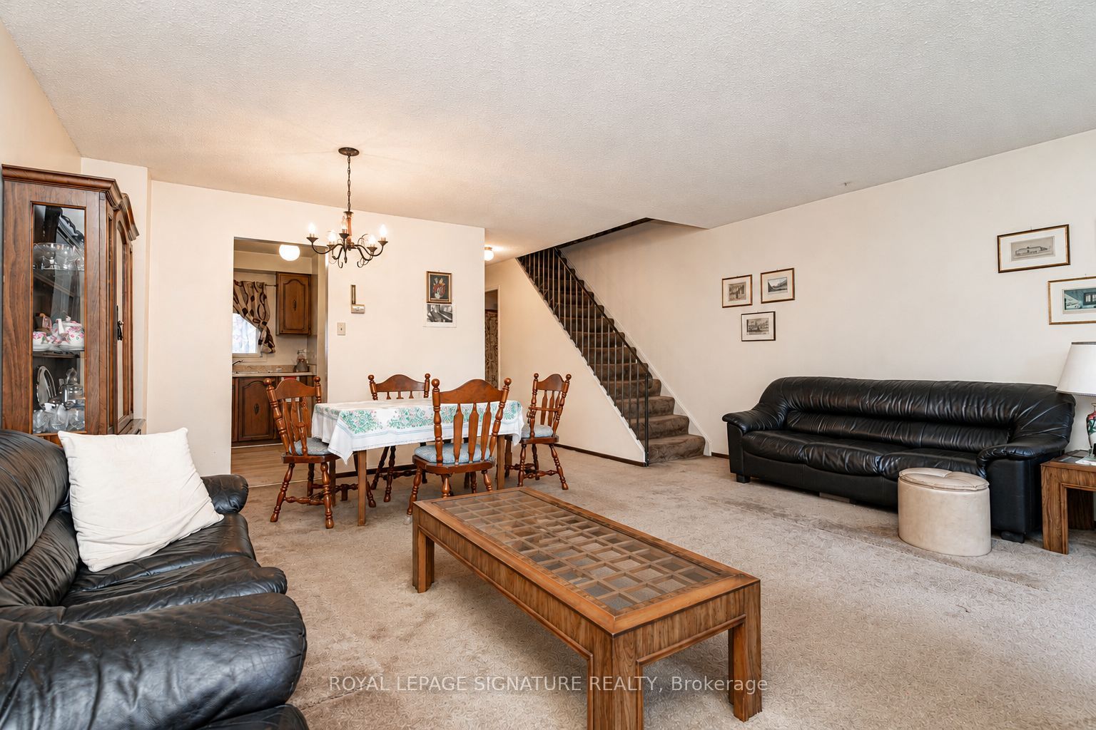 4040 Silverhaze Road Property Photo 6