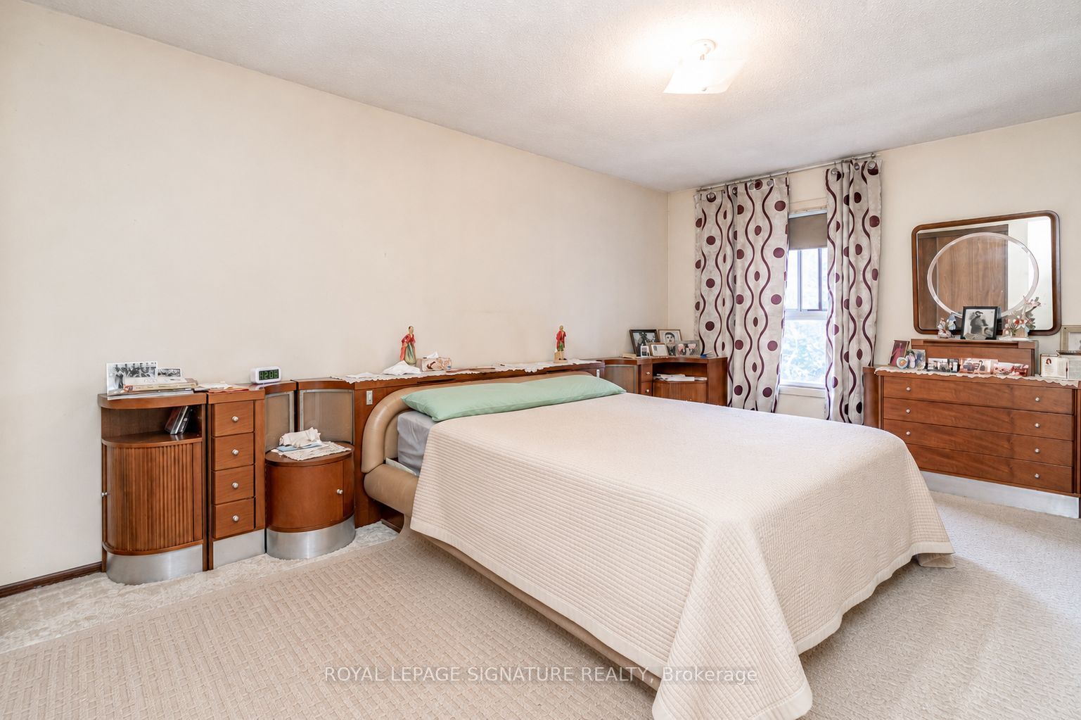 4040 Silverhaze Road Property Photo 13
