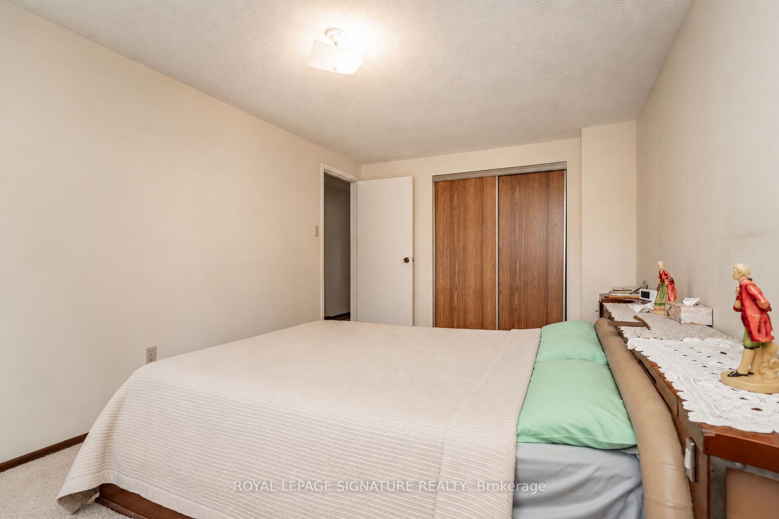 4040 Silverhaze Road Property Photo 14
