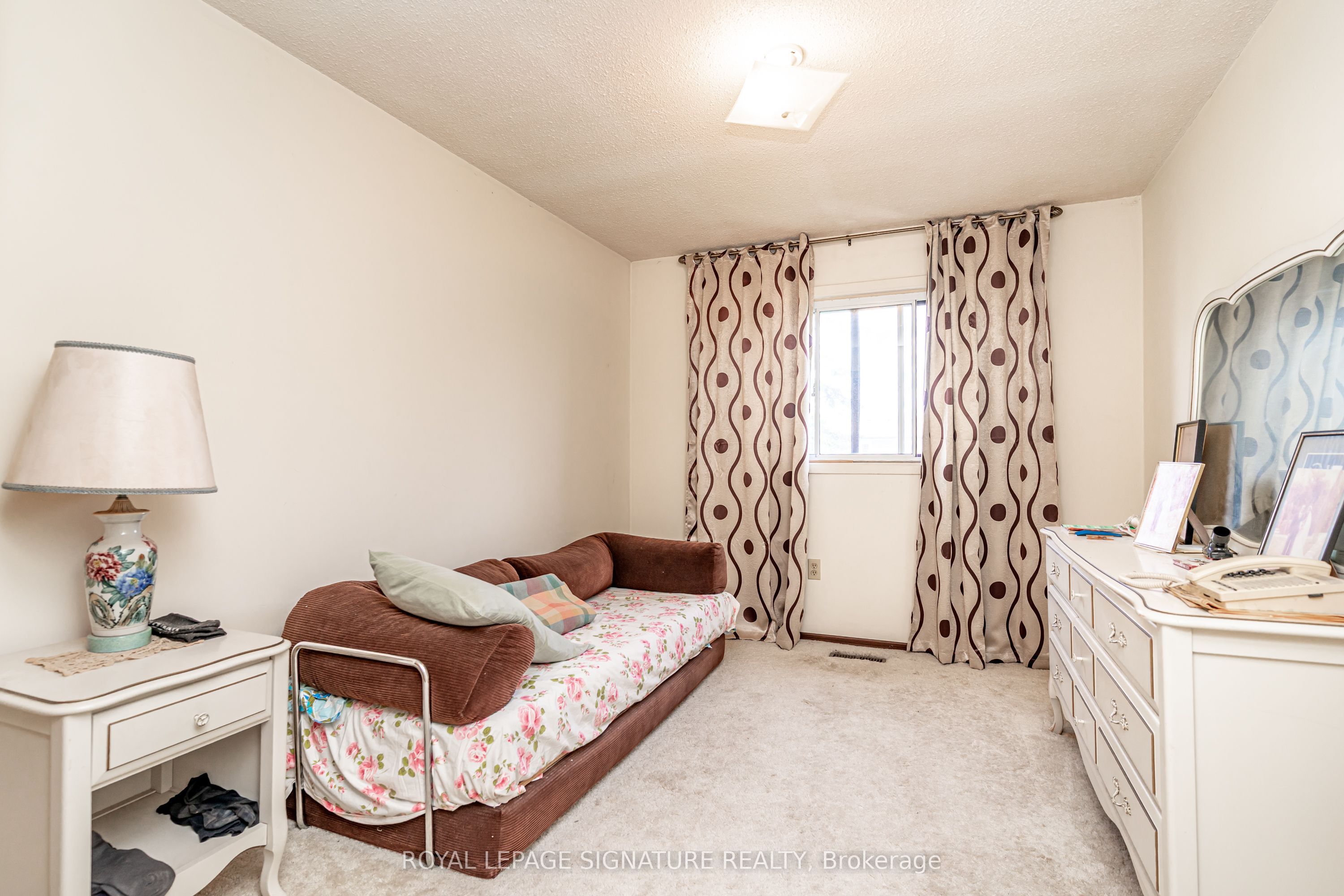 4040 Silverhaze Road Property Photo 15