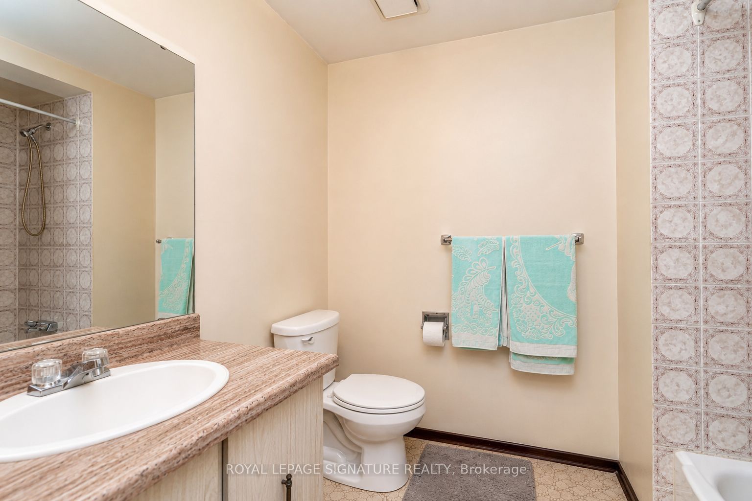 4040 Silverhaze Road Property Photo 18